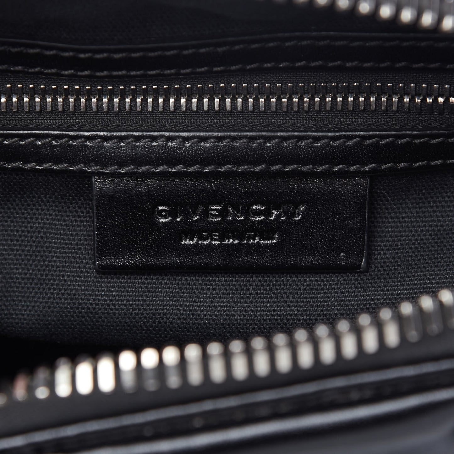 Shiny Lord Calfskin Mini Antigona Black