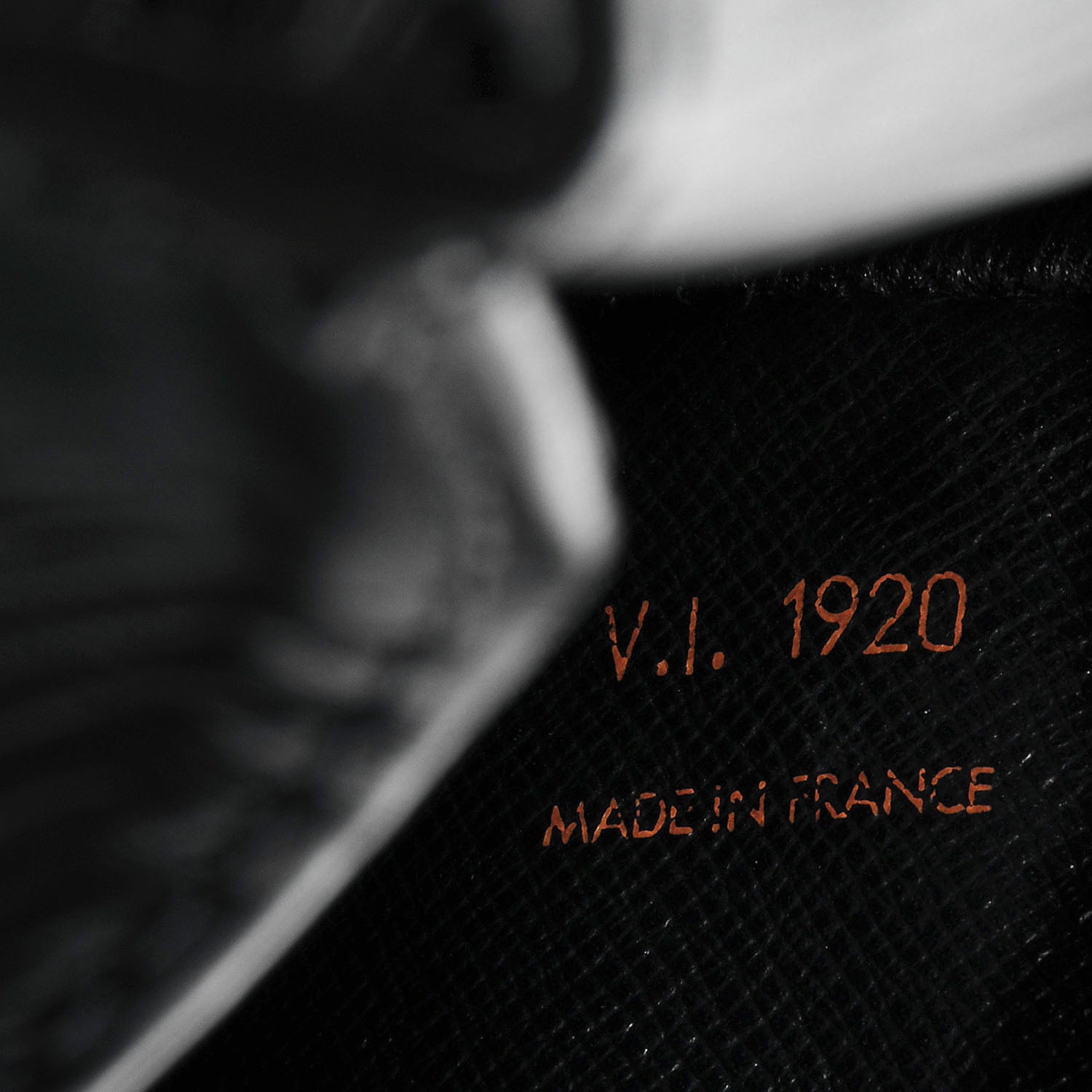 Louis Vuitton Epi Saint Cloud PM Black 7 of 7