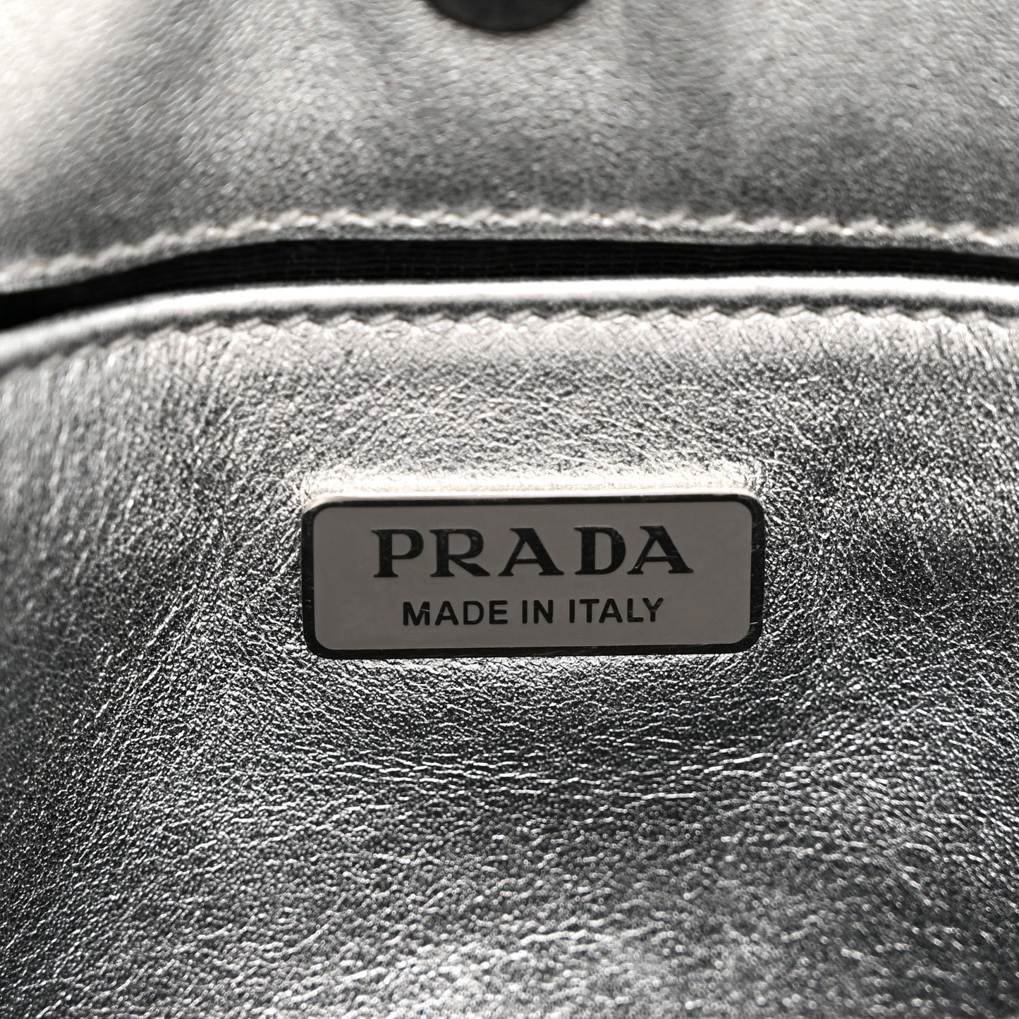 Spazzolato Cleo Shoulder Bag Argento