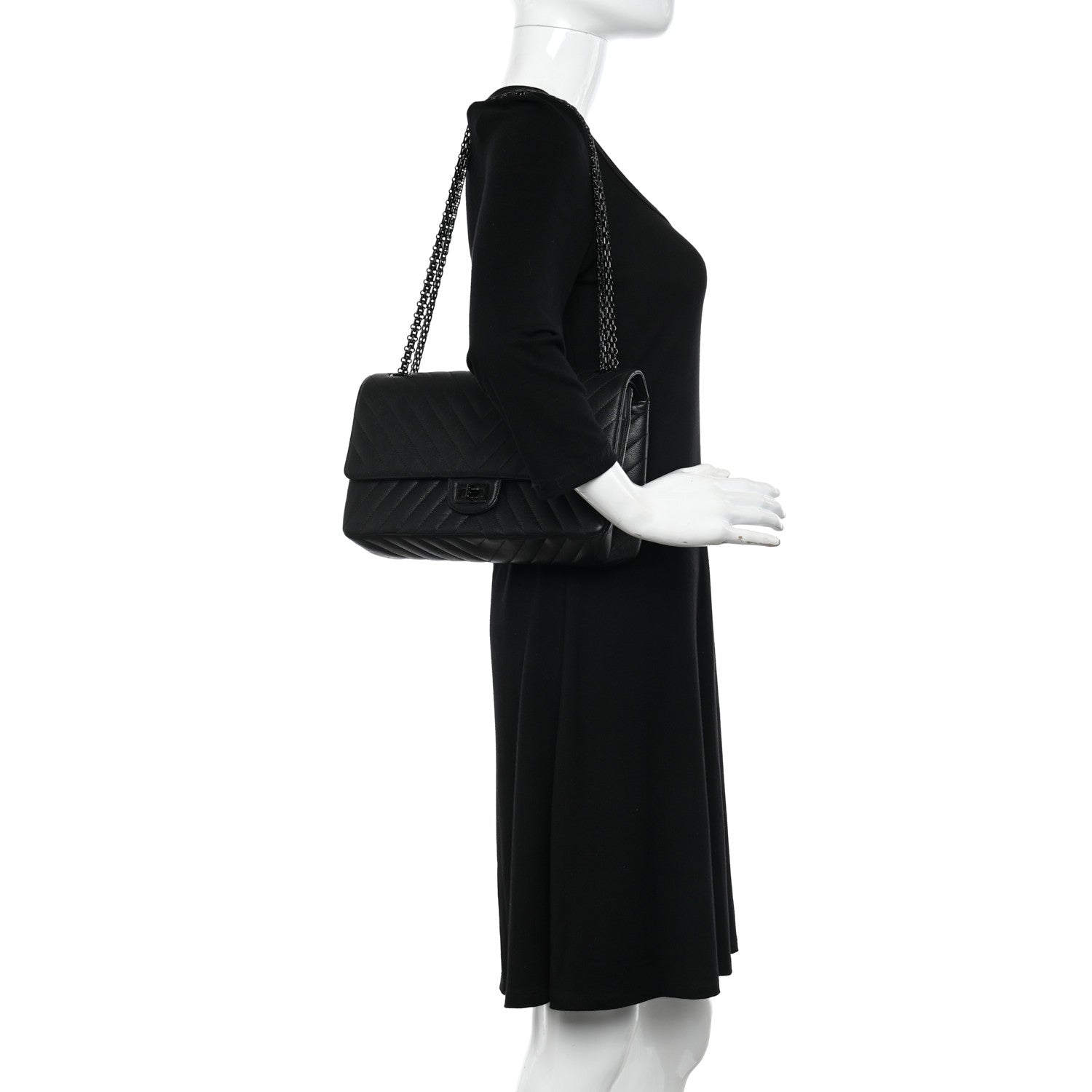 Chanel Sheepskin Chevron Quilted 2.55 Reissue 226 Flap So Black 2 of 12