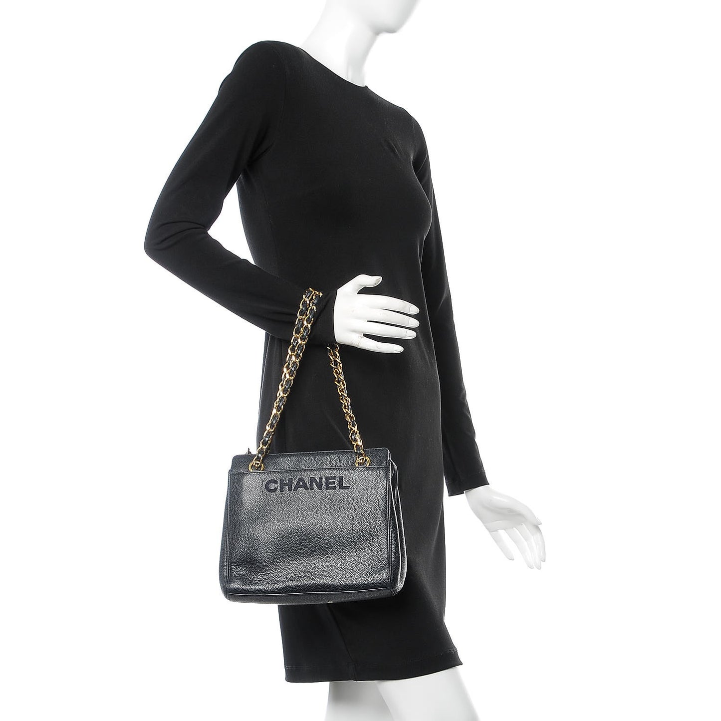 Caviar Shoulder Bag Navy