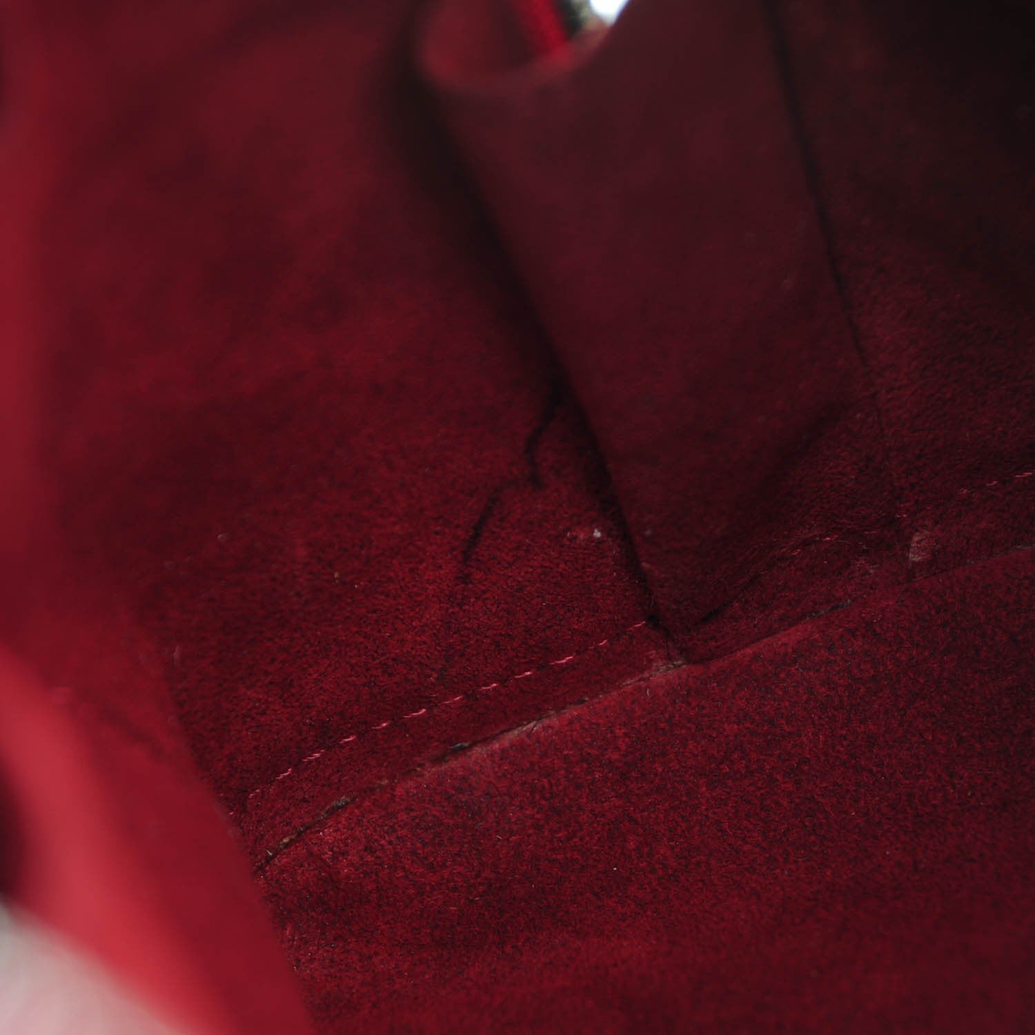 Louis Vuitton Epi Alma PM Rubis 8 of 9