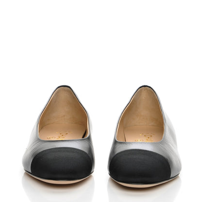 Chanel Goatskin Grosgrain Cap Toe Ballerina Flats 35 Black 2 of 12
