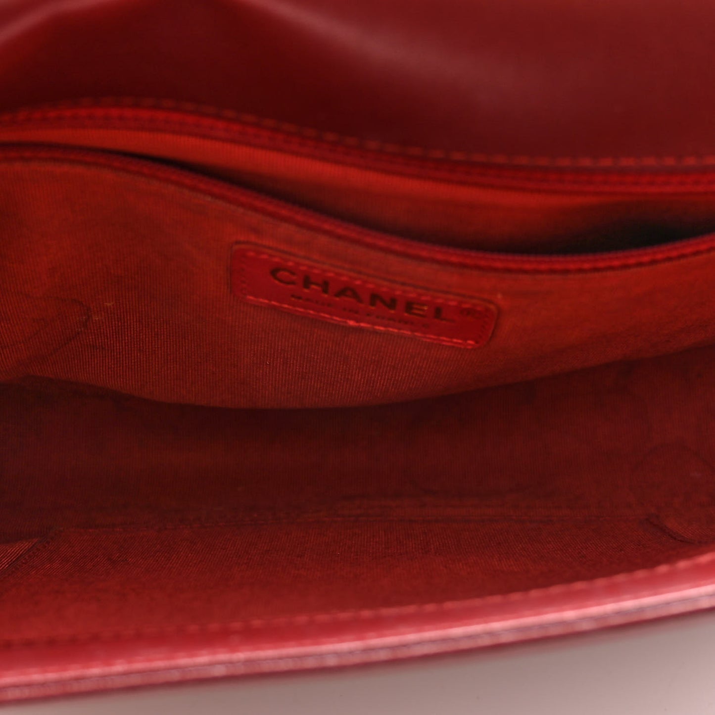 Lambskin Quilted New Medium Boy Flap Dark Red
