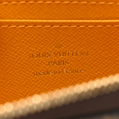 Louis Vuitton Monogram 2022 Christmas Animation New York Soho Zippy Coin Purse Yellow 6 of 6