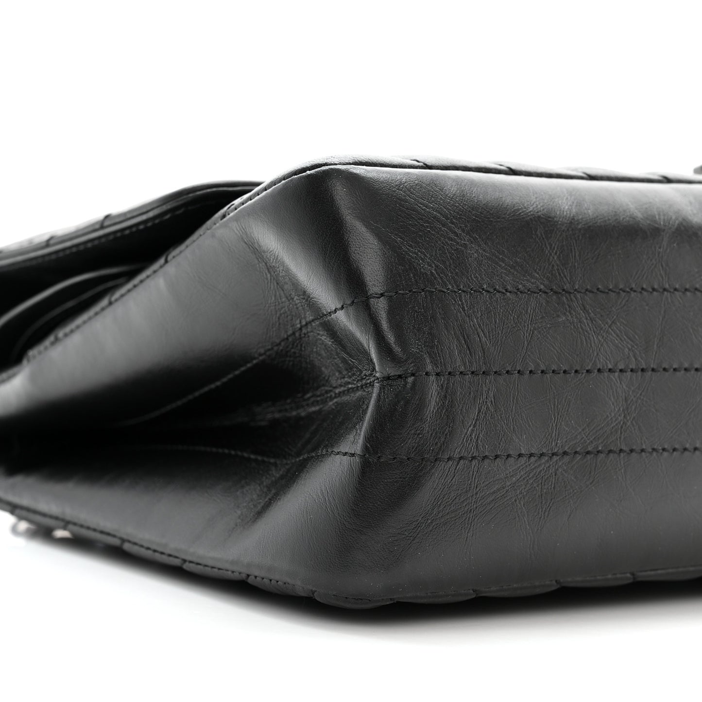 Aged Calfskin Chevron Quilted 2.55 Reissue 226 So Black