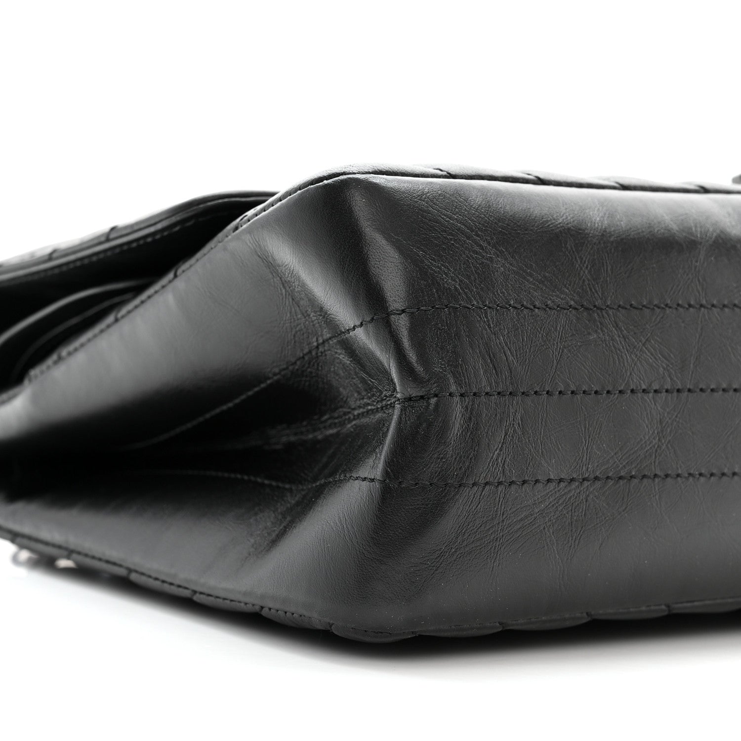Chanel Aged Calfskin Chevron Quilted 2.55 Reissue 226 So Black 11 of 13