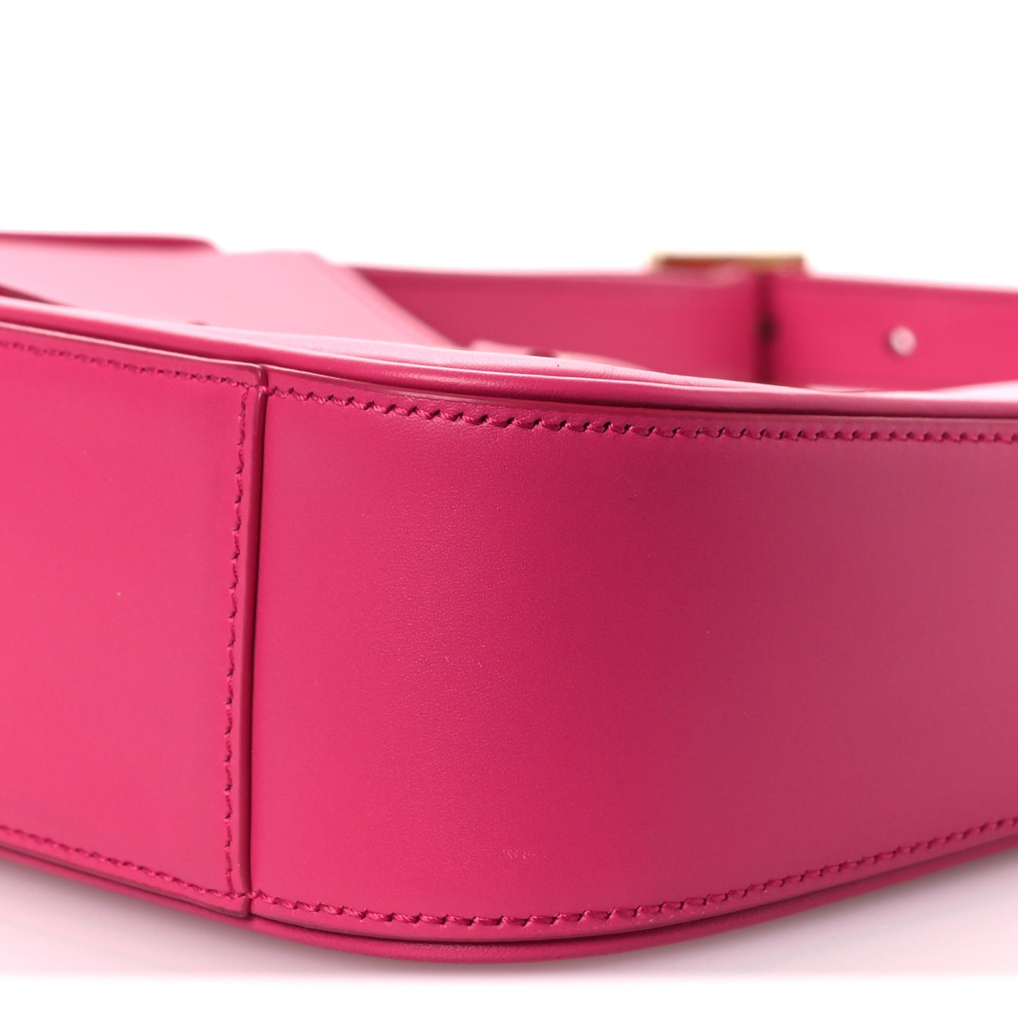 Smooth Calfskin Le 5 A 7 Hobo Bubblegum