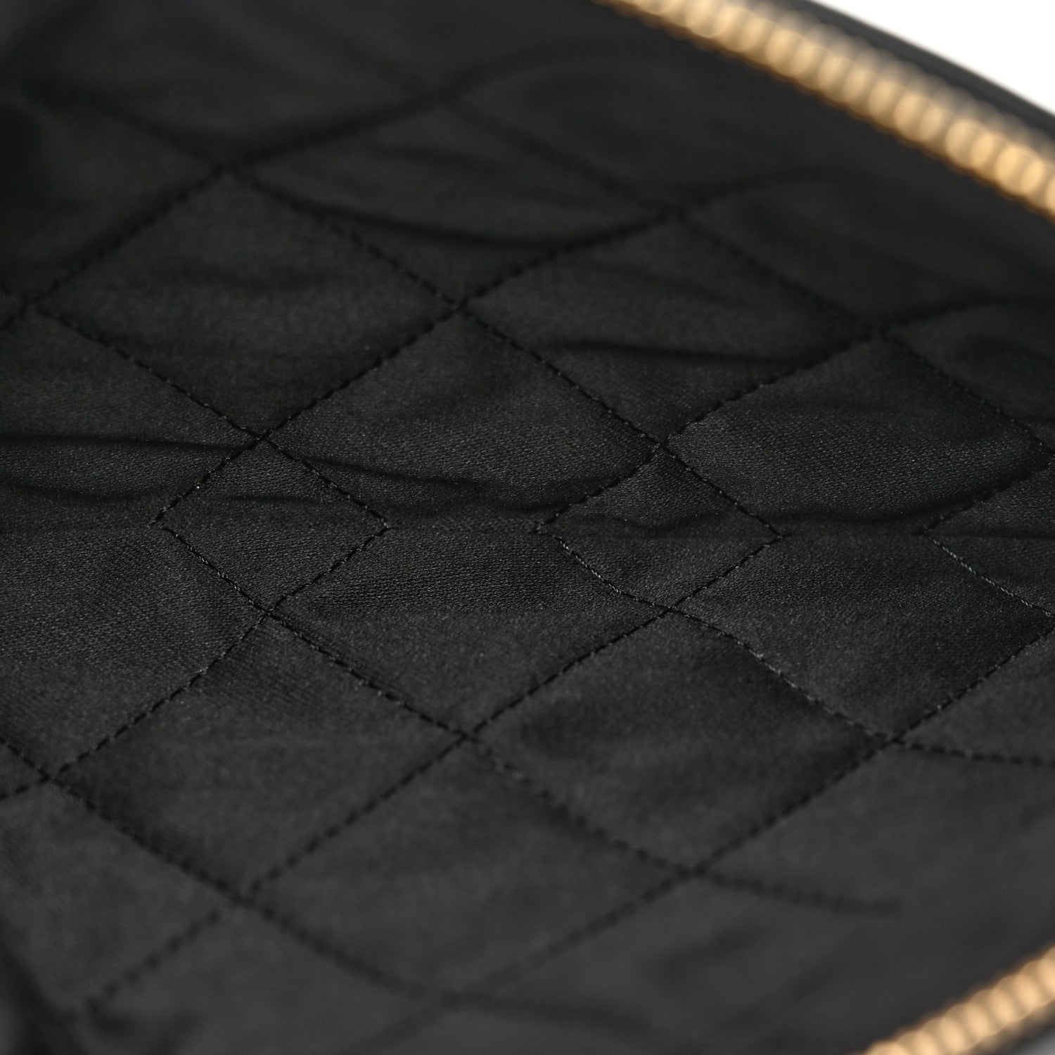 Chanel Shiny Calfskin Chanel 22 Removable Pouch Black 5 of 7