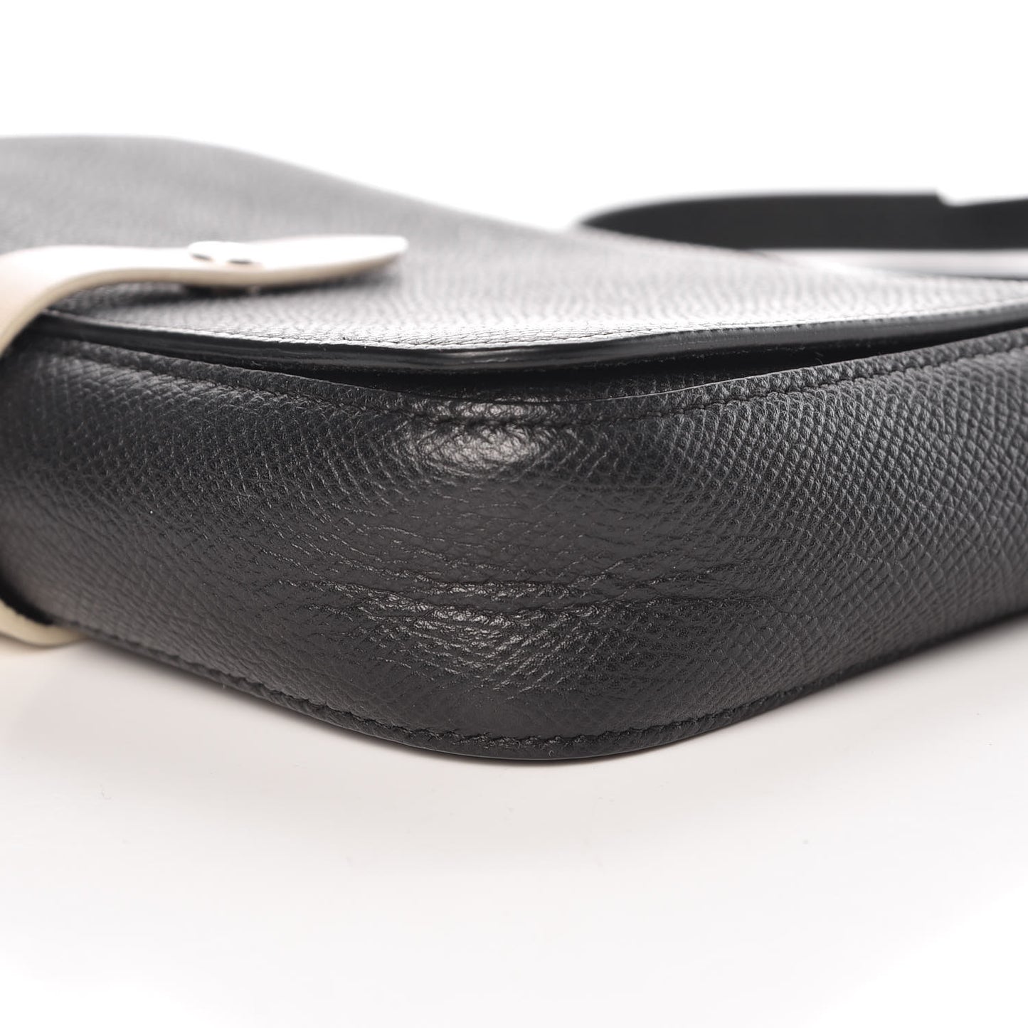 Grained Calfskin Strap Clutch Black