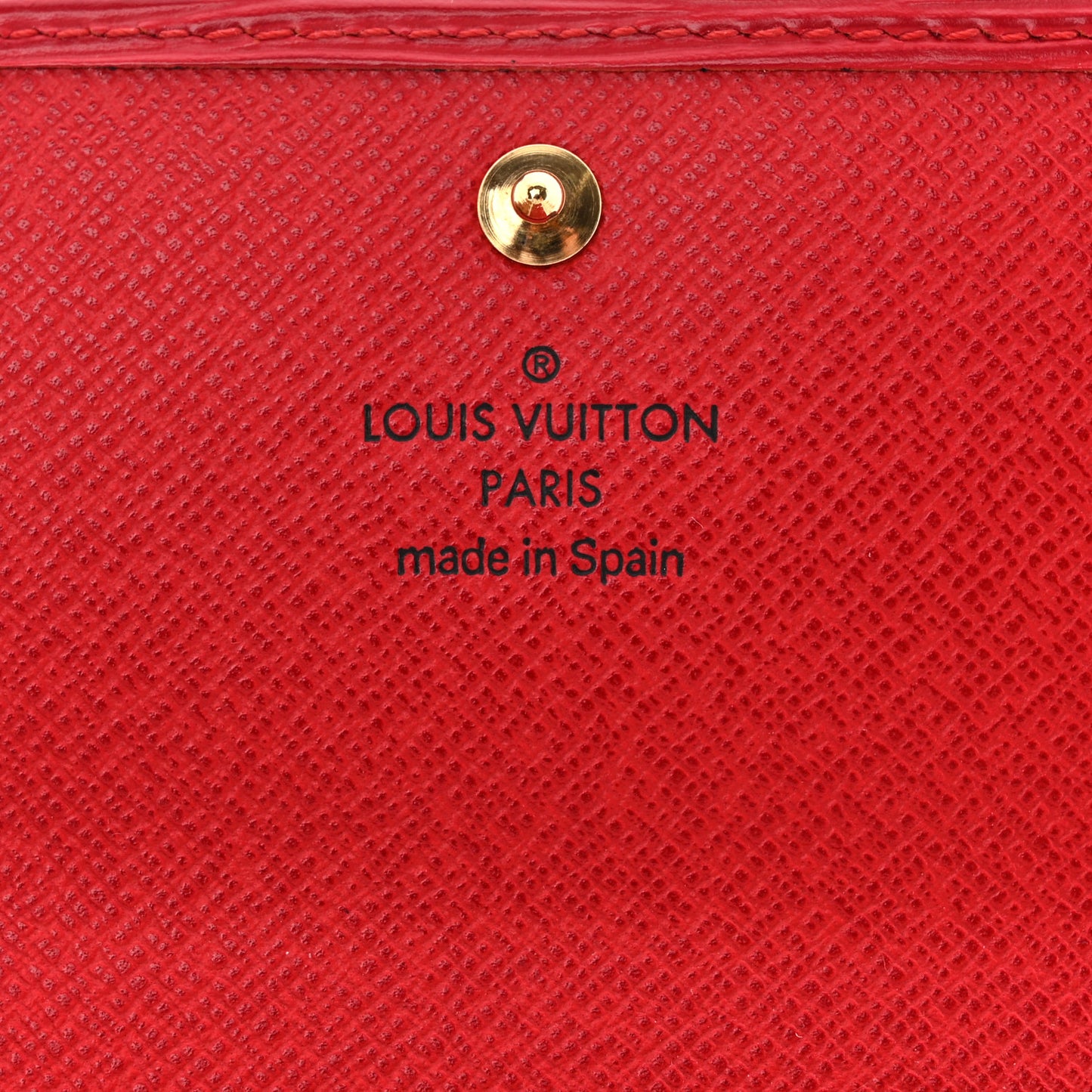 Epi Porte Tresor International Wallet Castillan Red