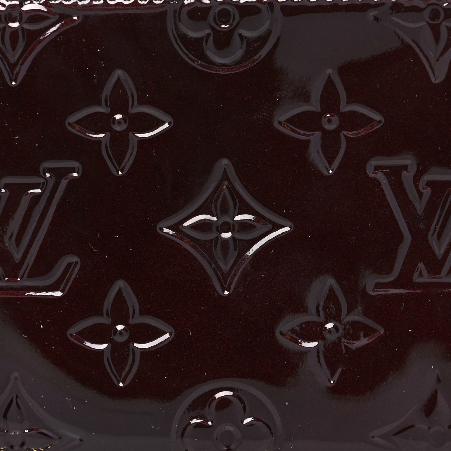 Vernis Monogram Mini Pochette Accessories Amarante