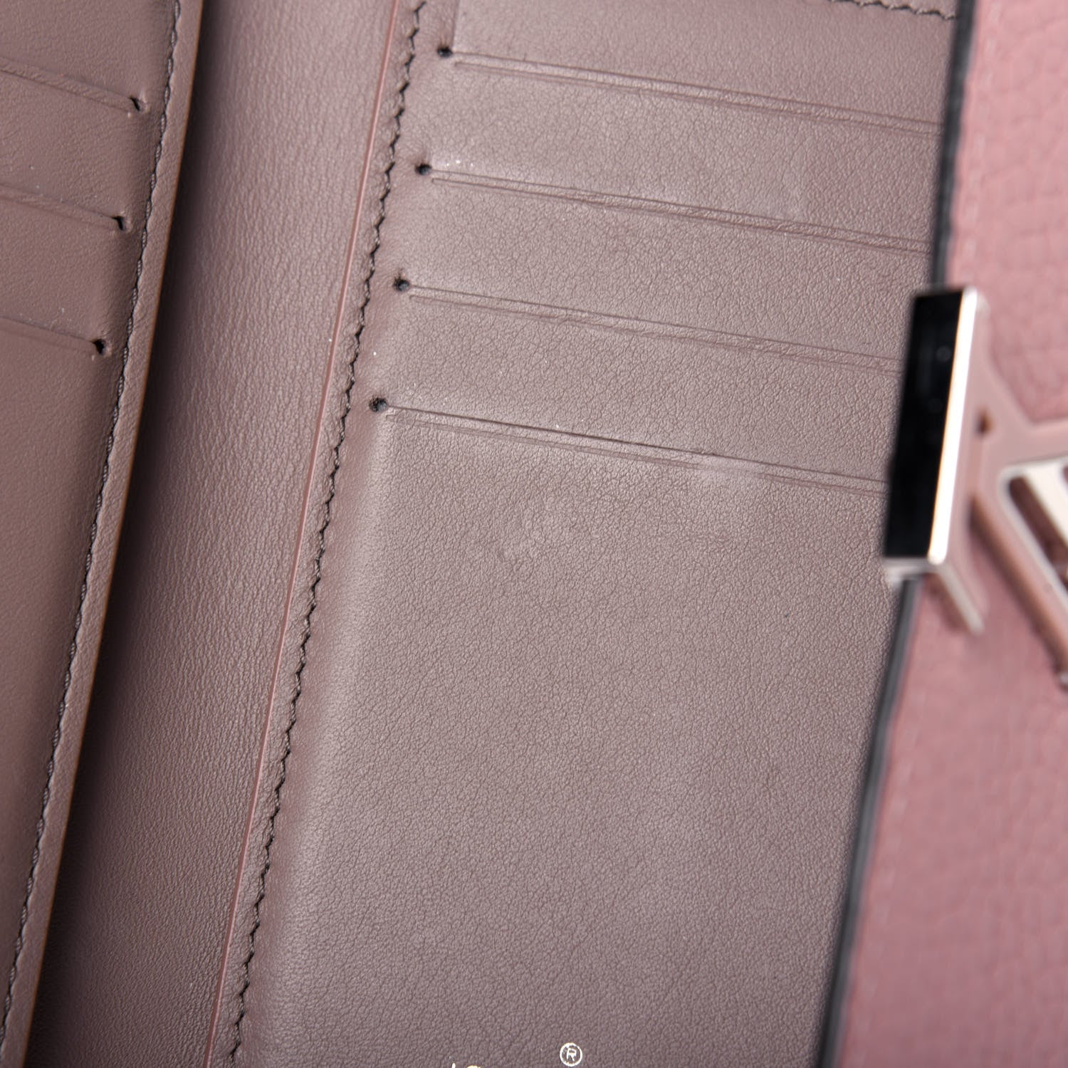 Louis Vuitton Taurillon Capucines Compact Wallet Magnolia 7 of 14