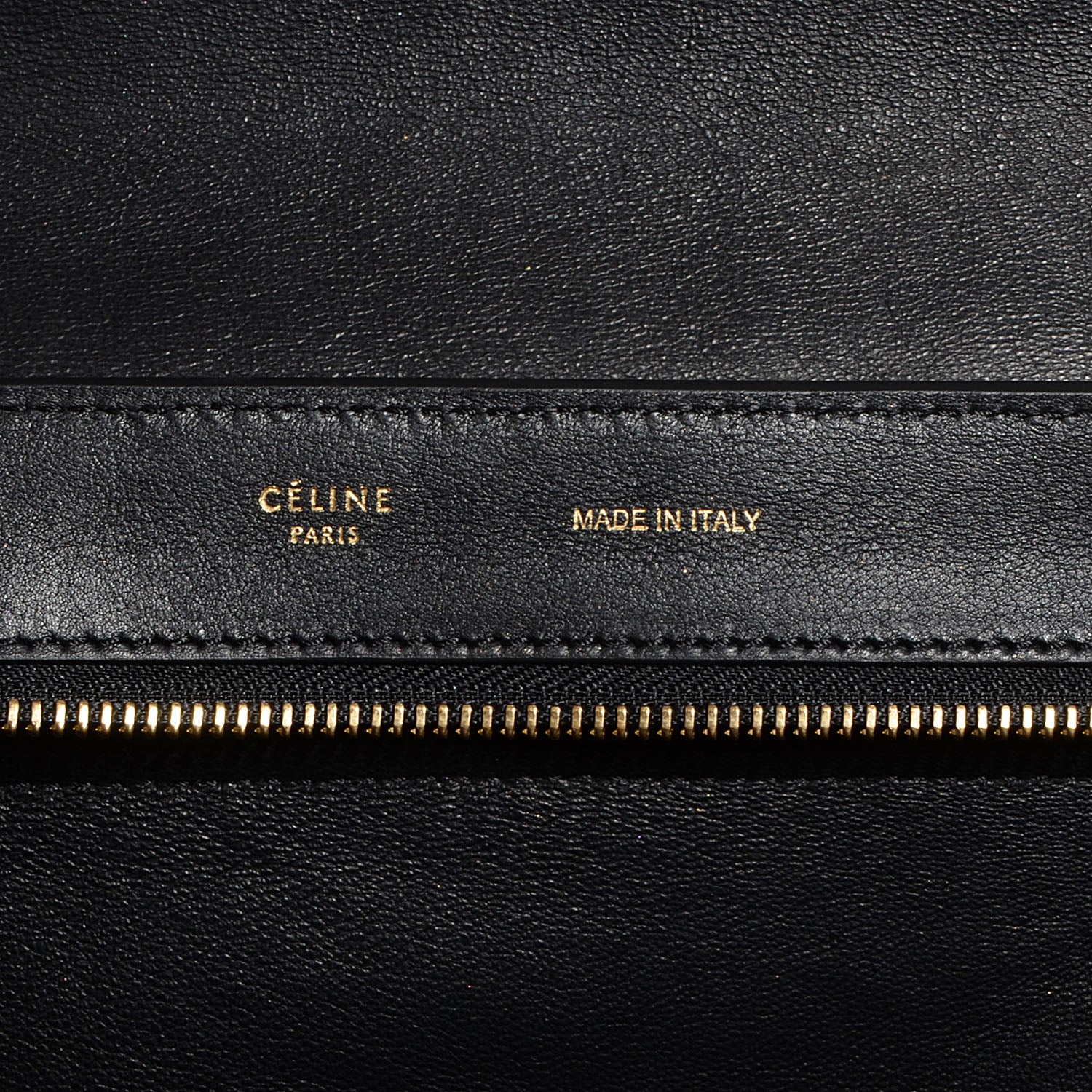 Celine Crocodile Embossed Medium Trapeze Black 6 of 9