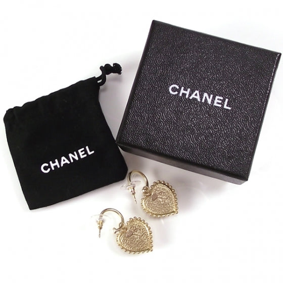 Chanel Gold Heart CC Earrings 2 of 5