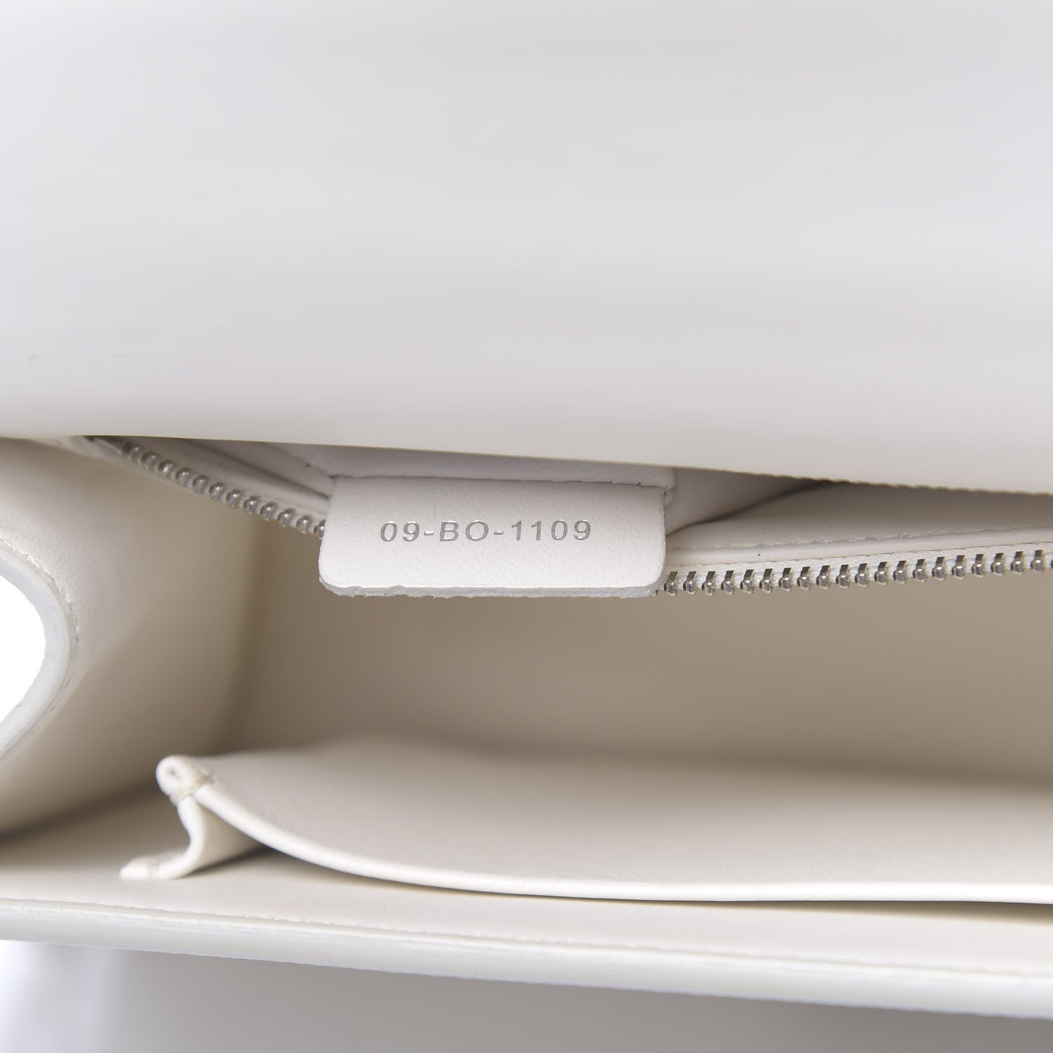 Christian Dior Grained Calfskin 30 Montaigne Chain Flap Bag White 7 of 12