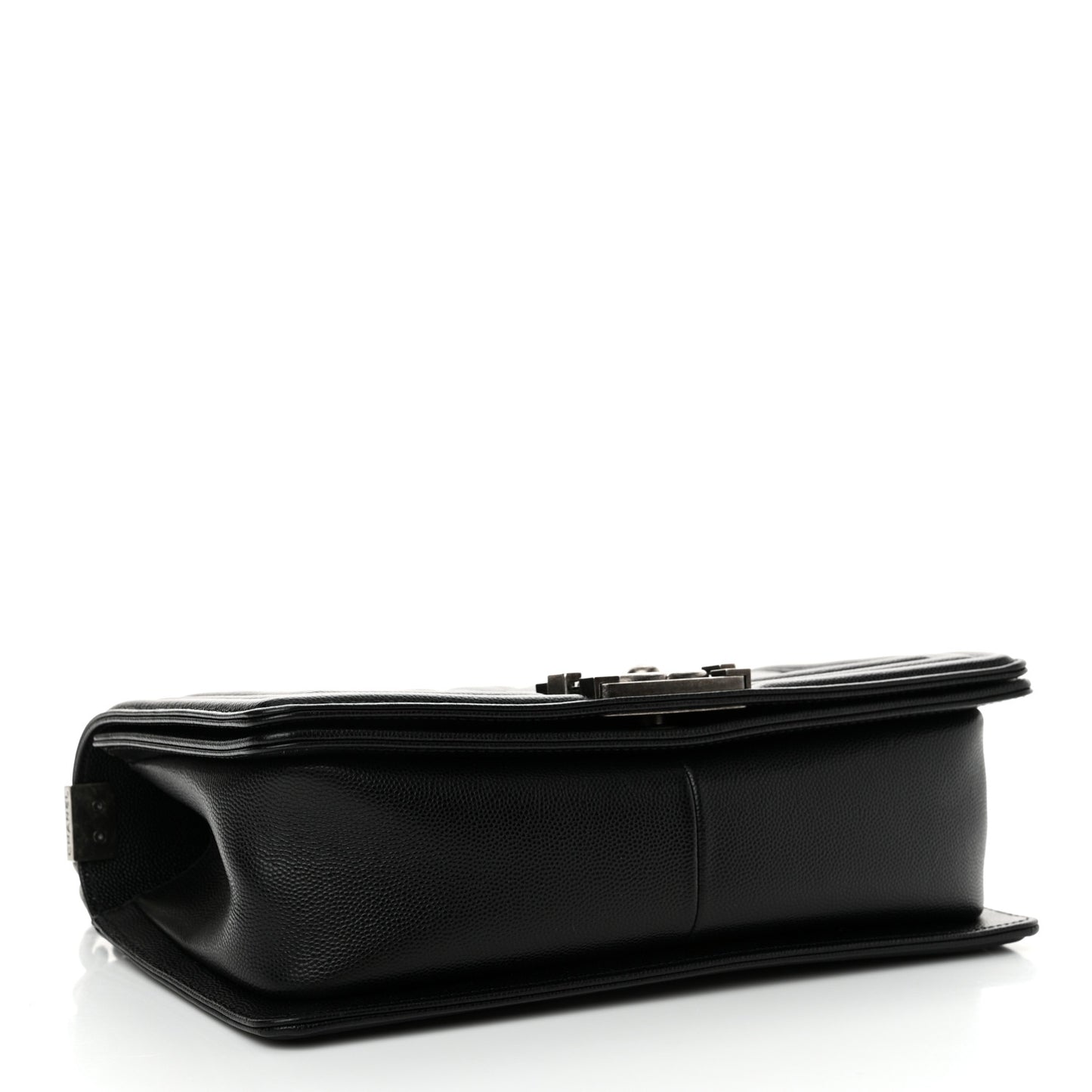 Caviar Quilted Medium Boy Flap Black