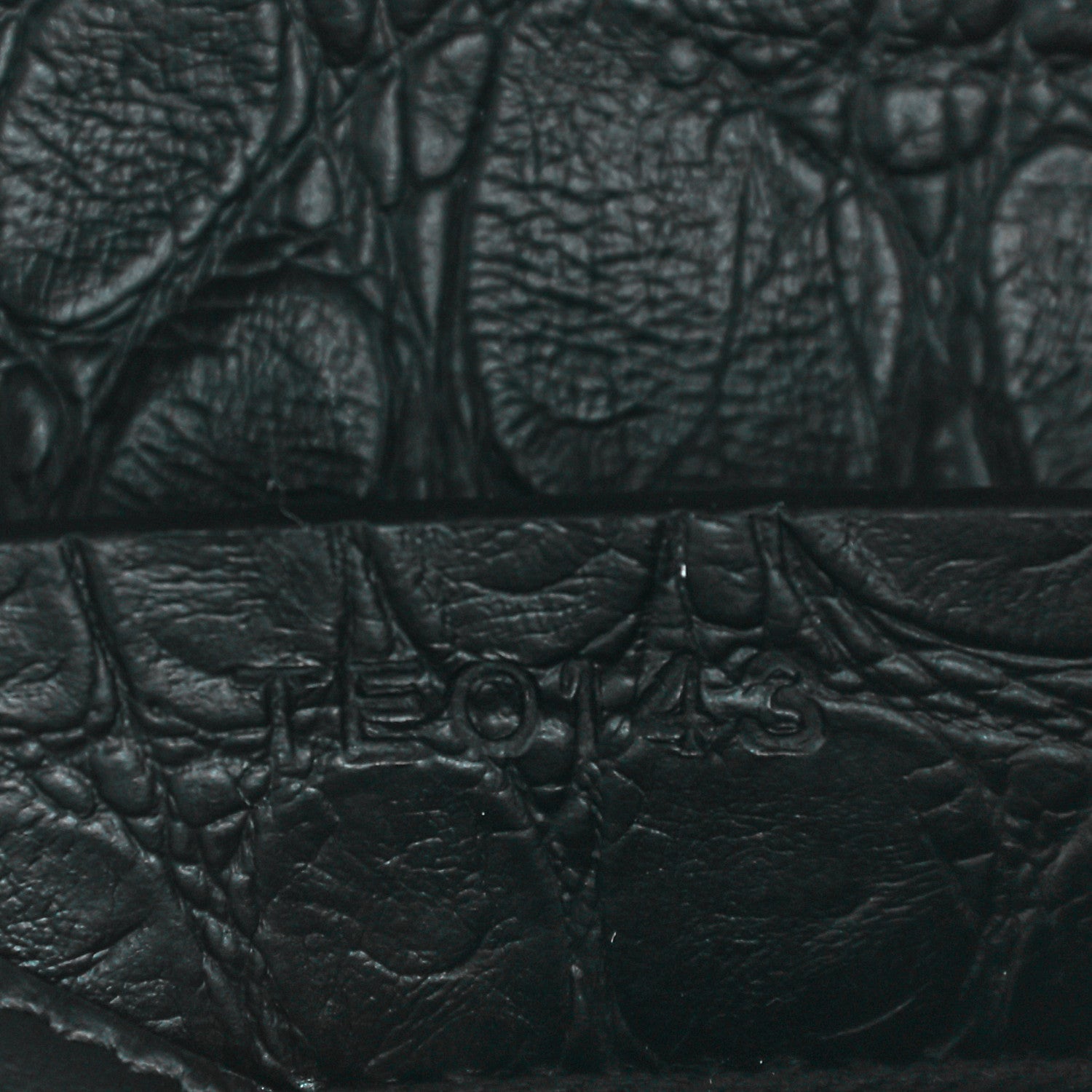 Givenchy Calfskin Crocodile Embossed Antigona Evening Clutch Black 7 of 9