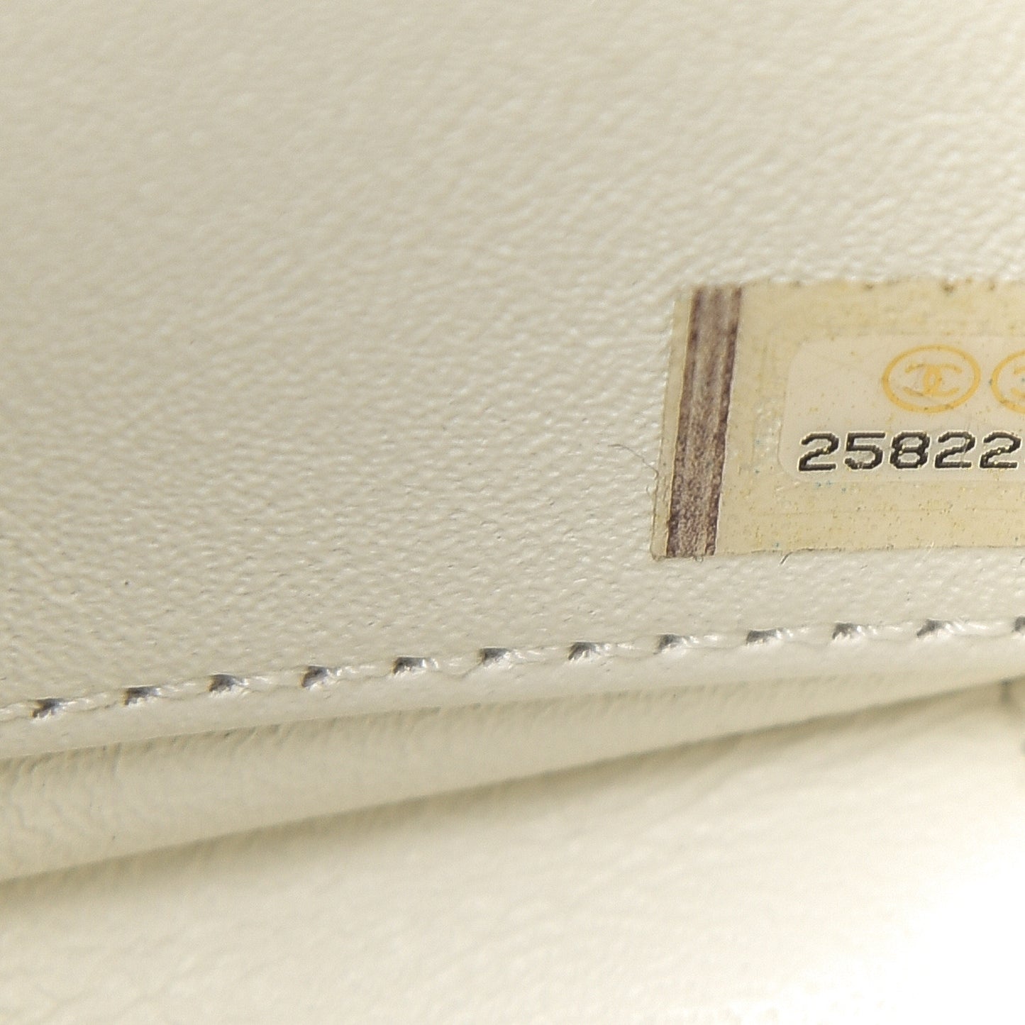 Caviar Quilted Mini Business Affinity Flap White
