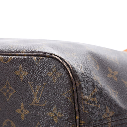 Louis Vuitton Monogram Neverfull MM 15 of 24