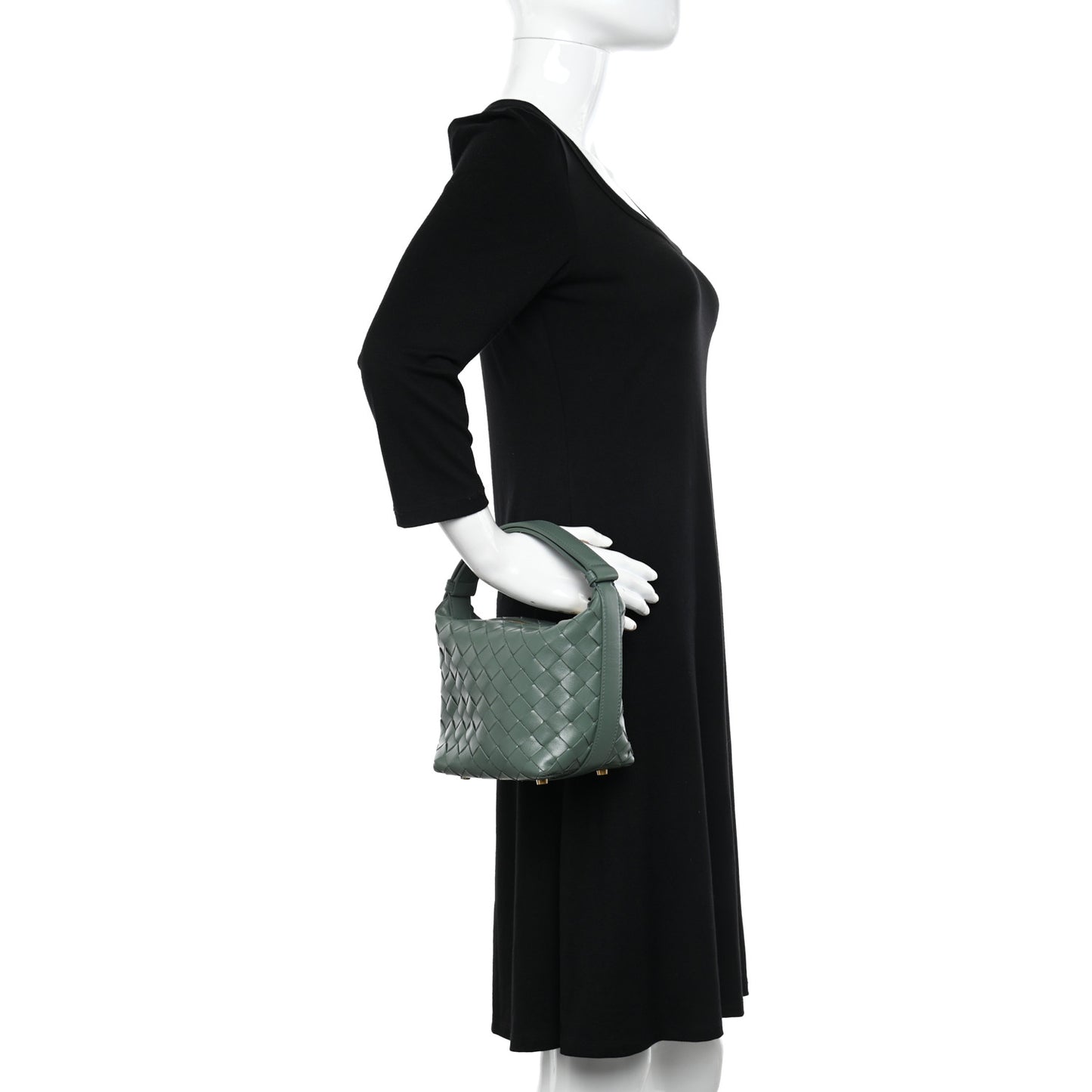 Calfskin Nappa Intrecciato Candy Wallace Aloe