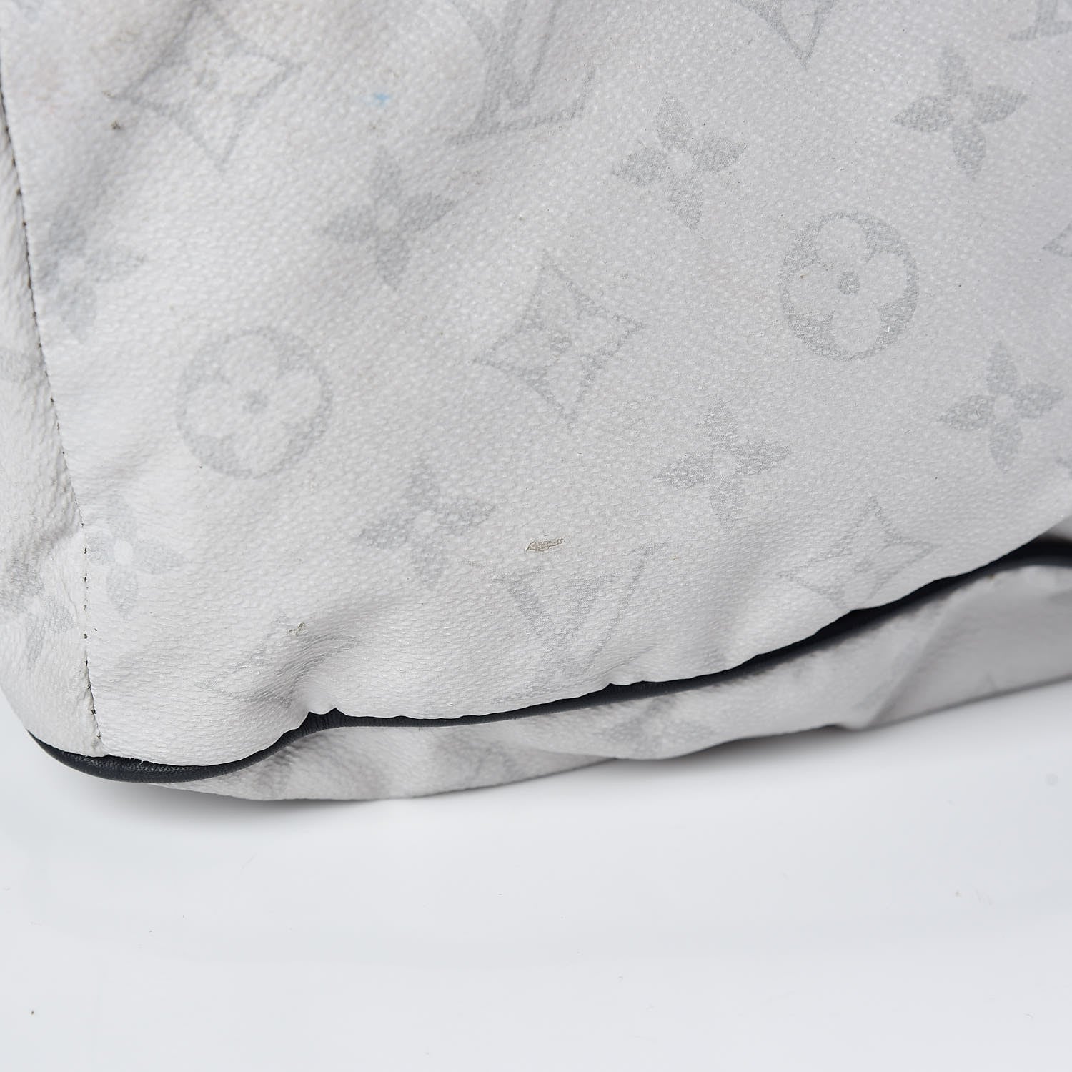 Louis Vuitton Monogram Ultralight Backpack White 11 of 11