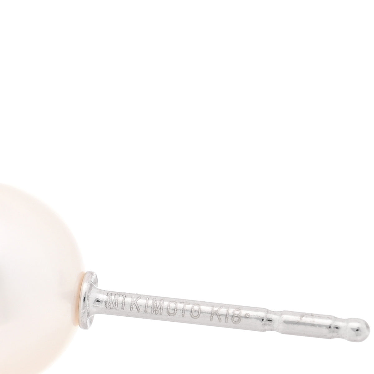 18K White Gold Akoya Culrued Pearl 7.5mm Stud Earrings