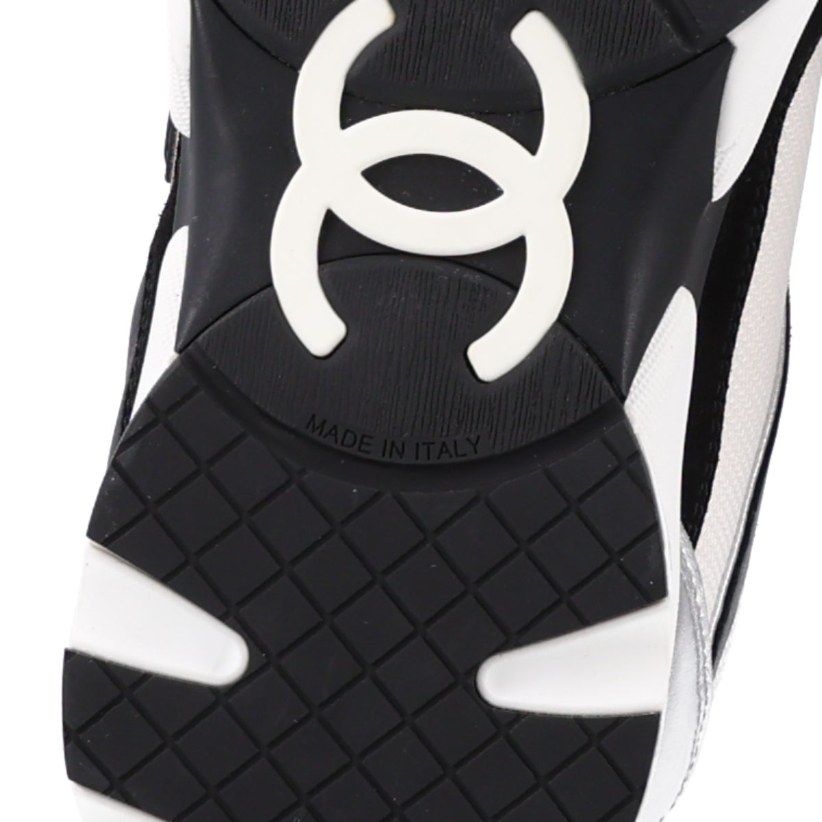 Mesh Suede Calfskin Grained Calfskin Womens CC Sneakers 39 Black White Silver