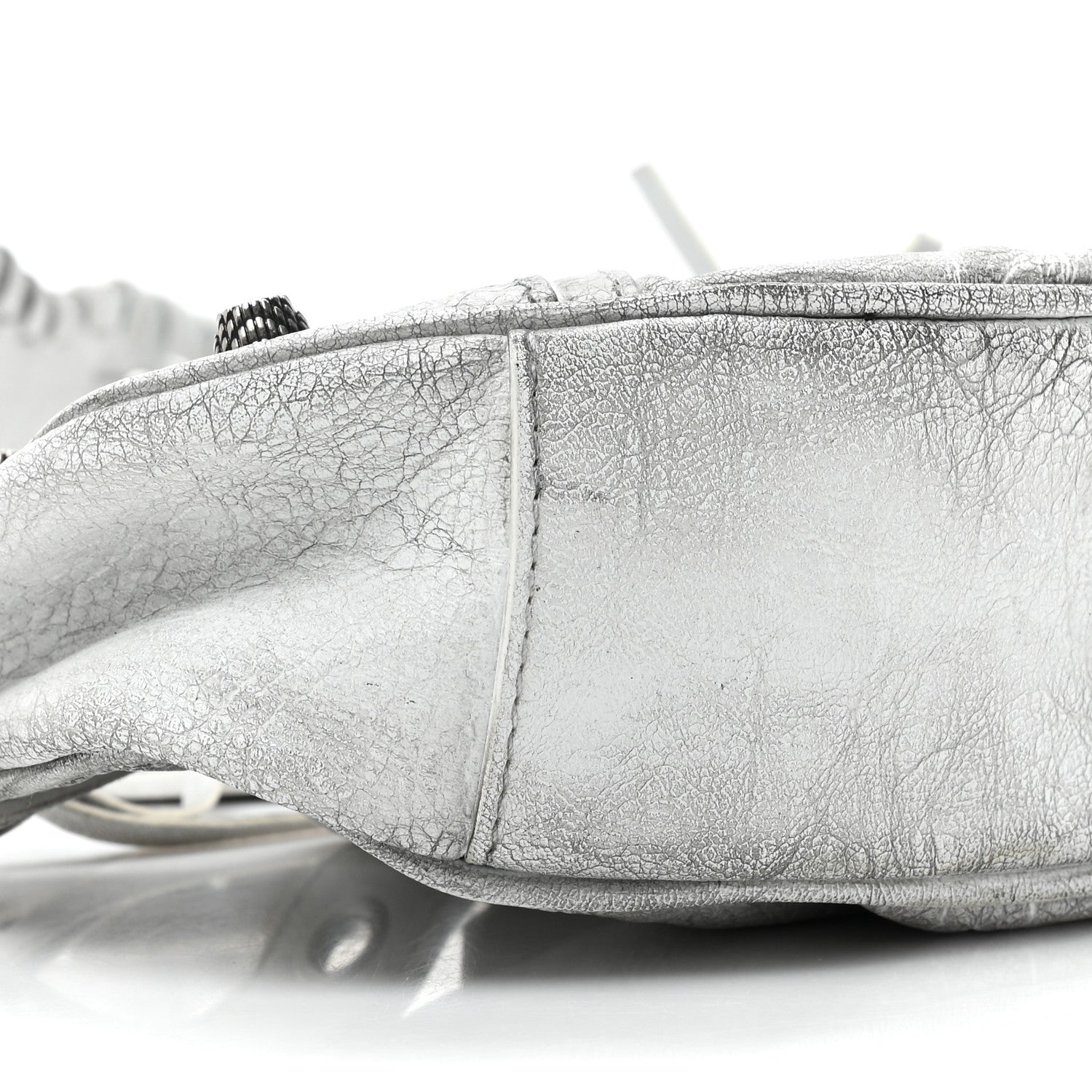 Balenciaga Agneau Arena Dirty Effect Le Cagole Shoulder Bag XS Optic White 9 of 12