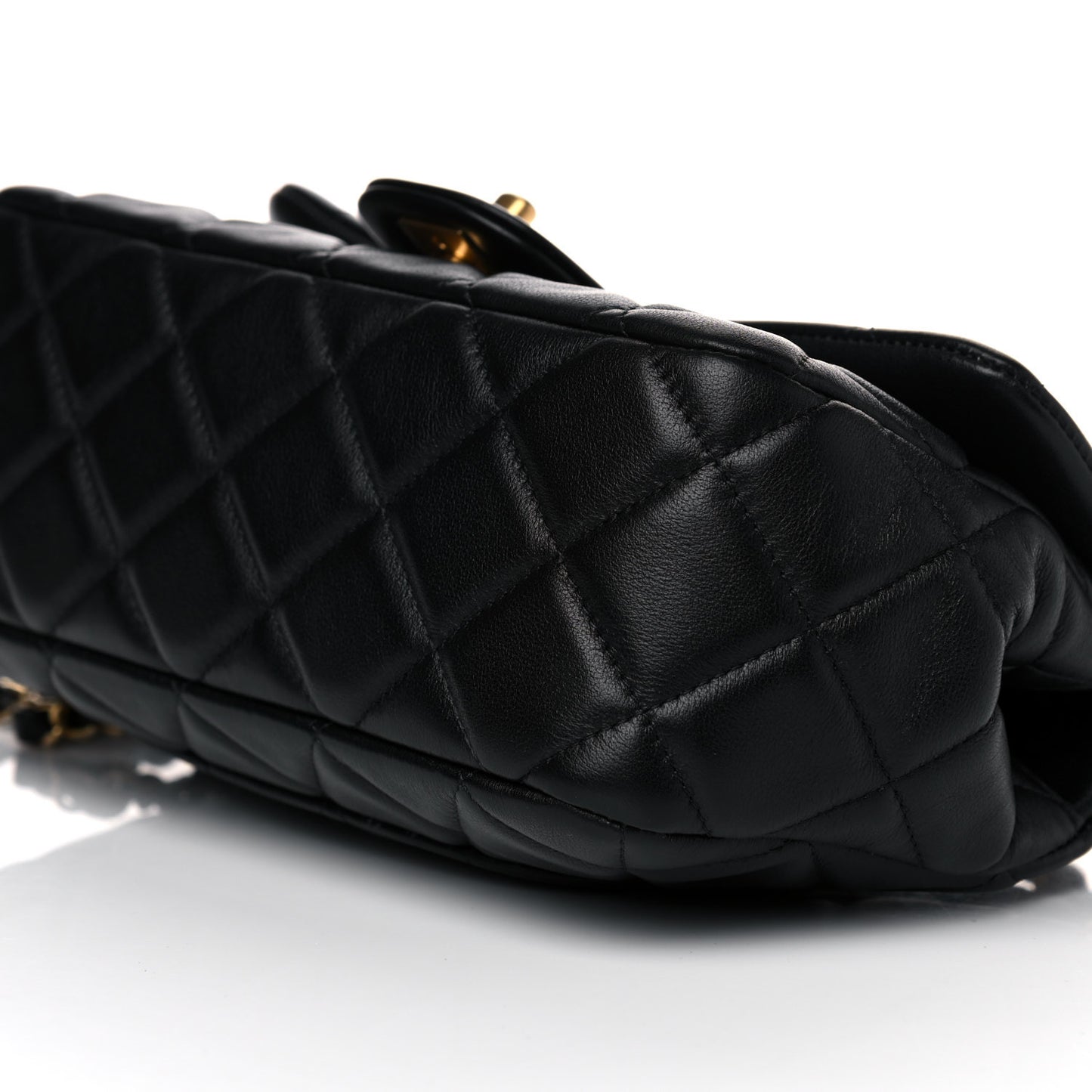 Calfskin Quilted Small Lady Handle Clutch With Chain Black