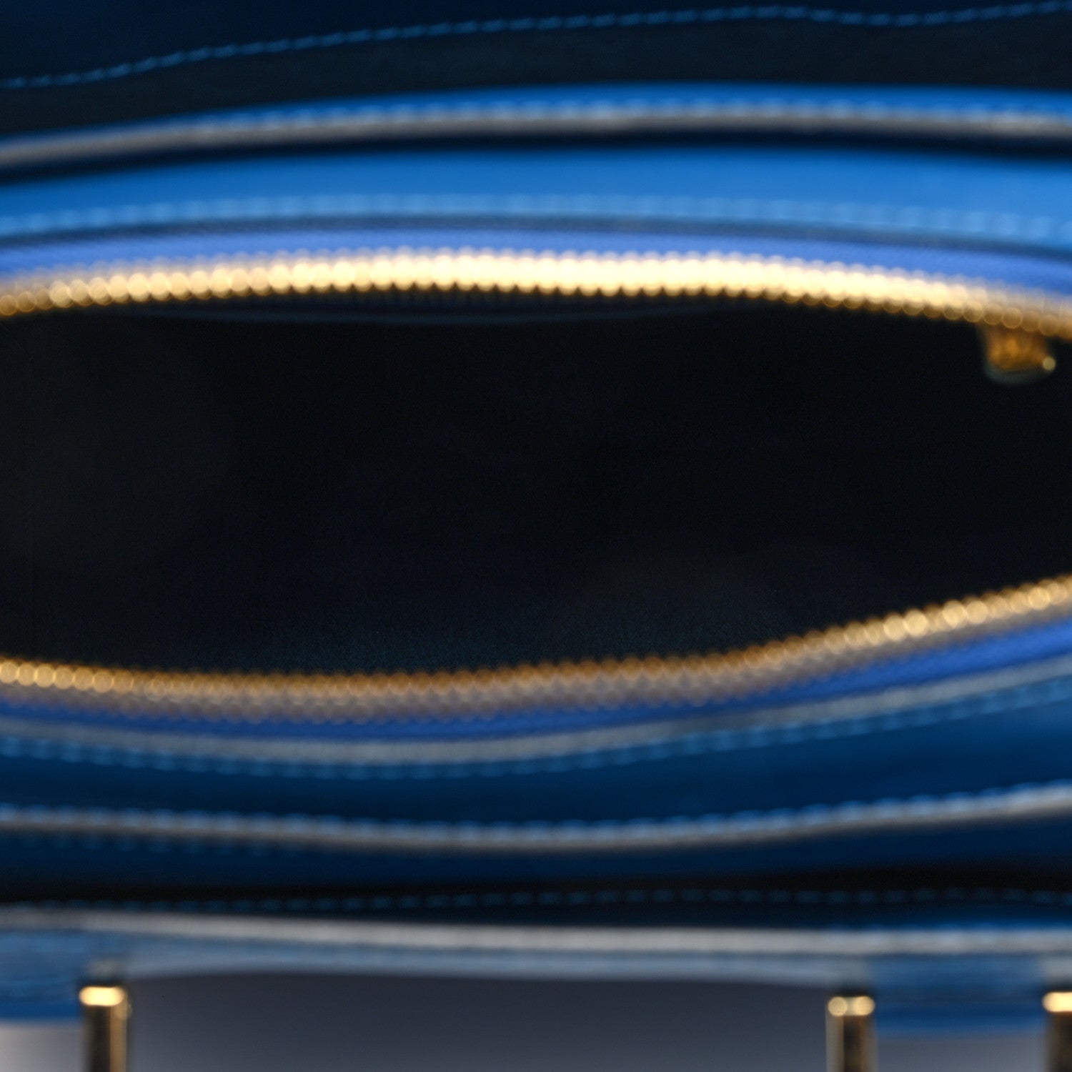 Louis Vuitton Epi Pont-Neuf Toledo 5 of 9