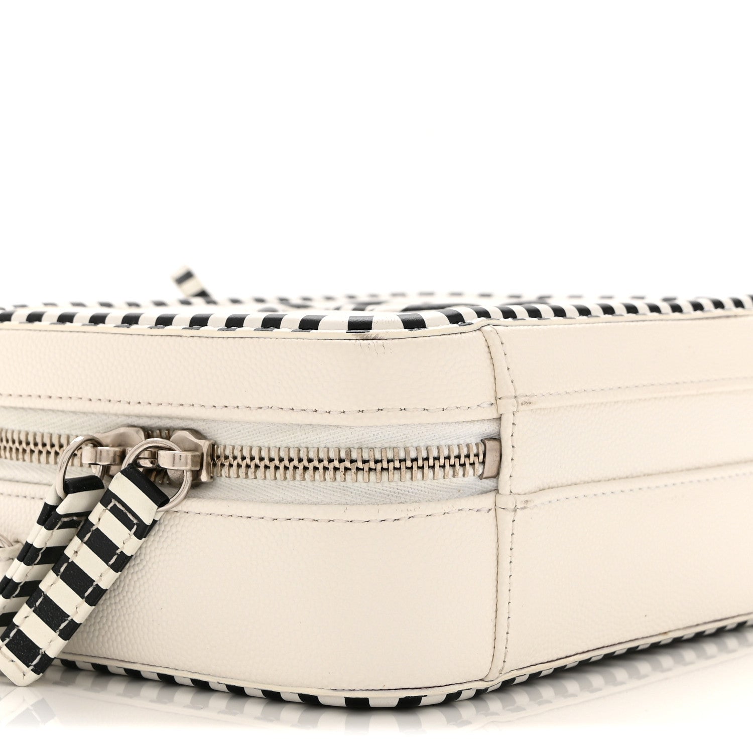 Chanel Caviar Quilted Striped Small CC Filigree Vanity Case White Black 9 of 10