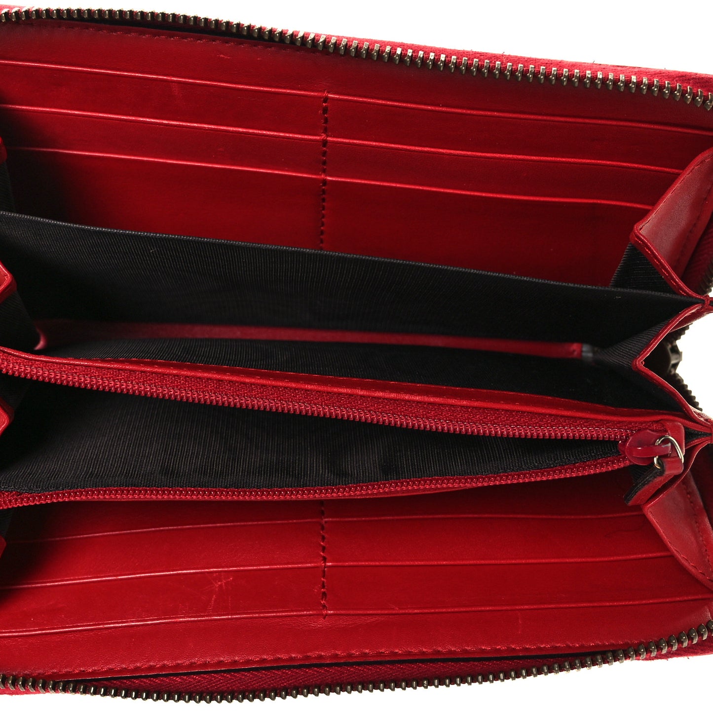 Calfskin Matelasse GG Marmont Zip Around Wallet Hibiscus Red