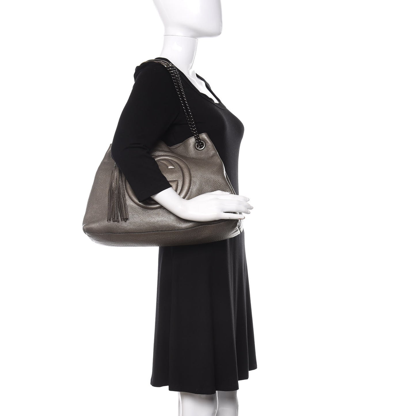 Metallic Pebbled Calfskin Medium Soho Chain Shoulder Bag Sasso