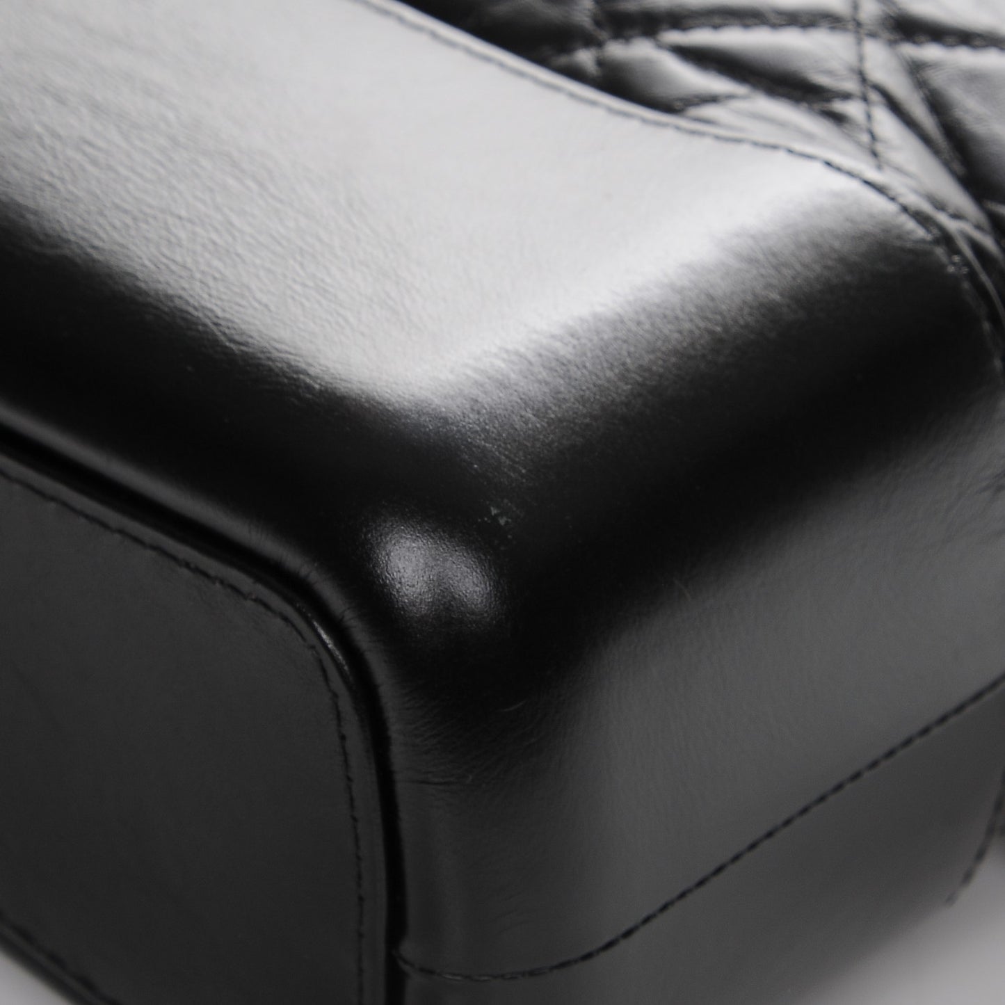 Aged Calfskin Quilted Medium Gabrielle Hobo Black