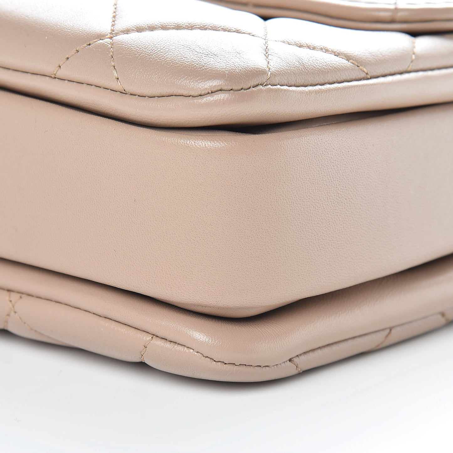 Lambskin Quilted Medium Trendy CC Flap Dual Handle Bag Beige