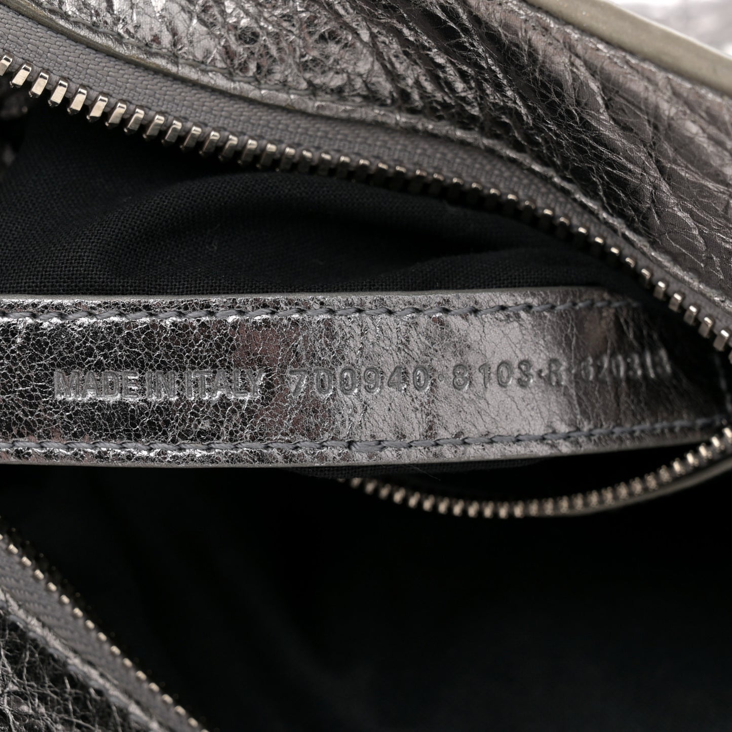 Agneau Arena Crystal Neo Cagole Handbag XS Silver