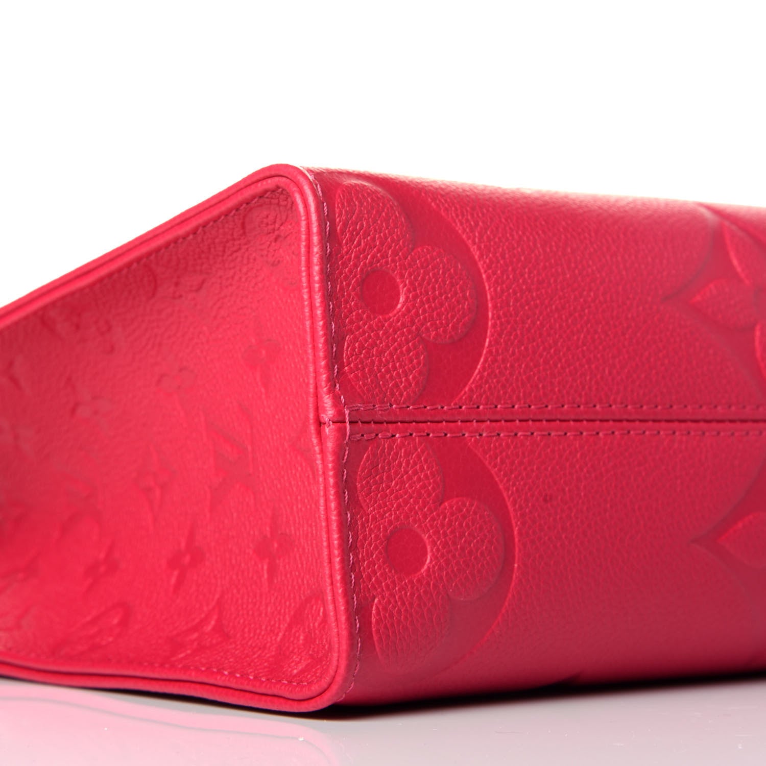 Louis Vuitton Empreinte Monogram Giant Onthego PM Freesia 9 of 10