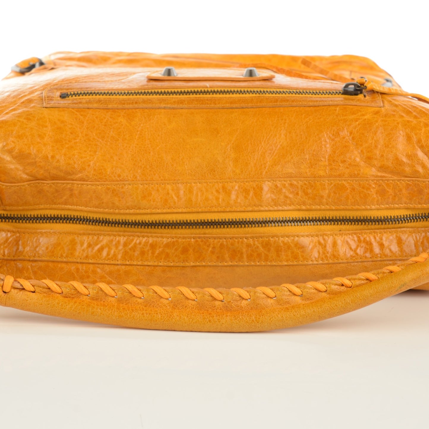 Chevre Classic Hardware Day Hobo Marigold