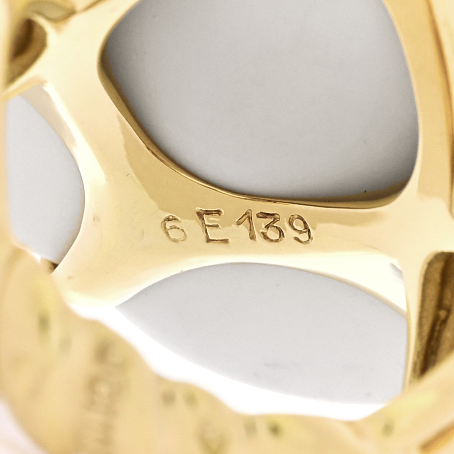Chanel 18K Yellow Gold Agate Camellia Ring 50 5.25 6 of 6