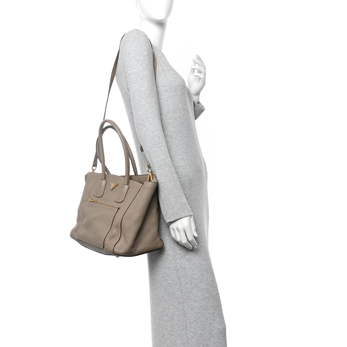 Vitello Daino Pocket Shopping Tote Cammeo