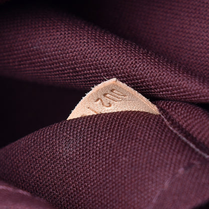 Louis Vuitton Monogram Berri PM 9 of 9