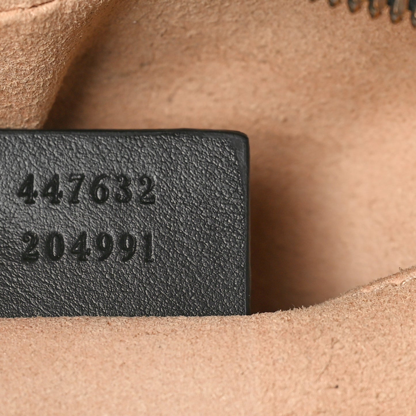 Calfskin Matelasse Small GG Marmont Chain Shoulder Bag Black