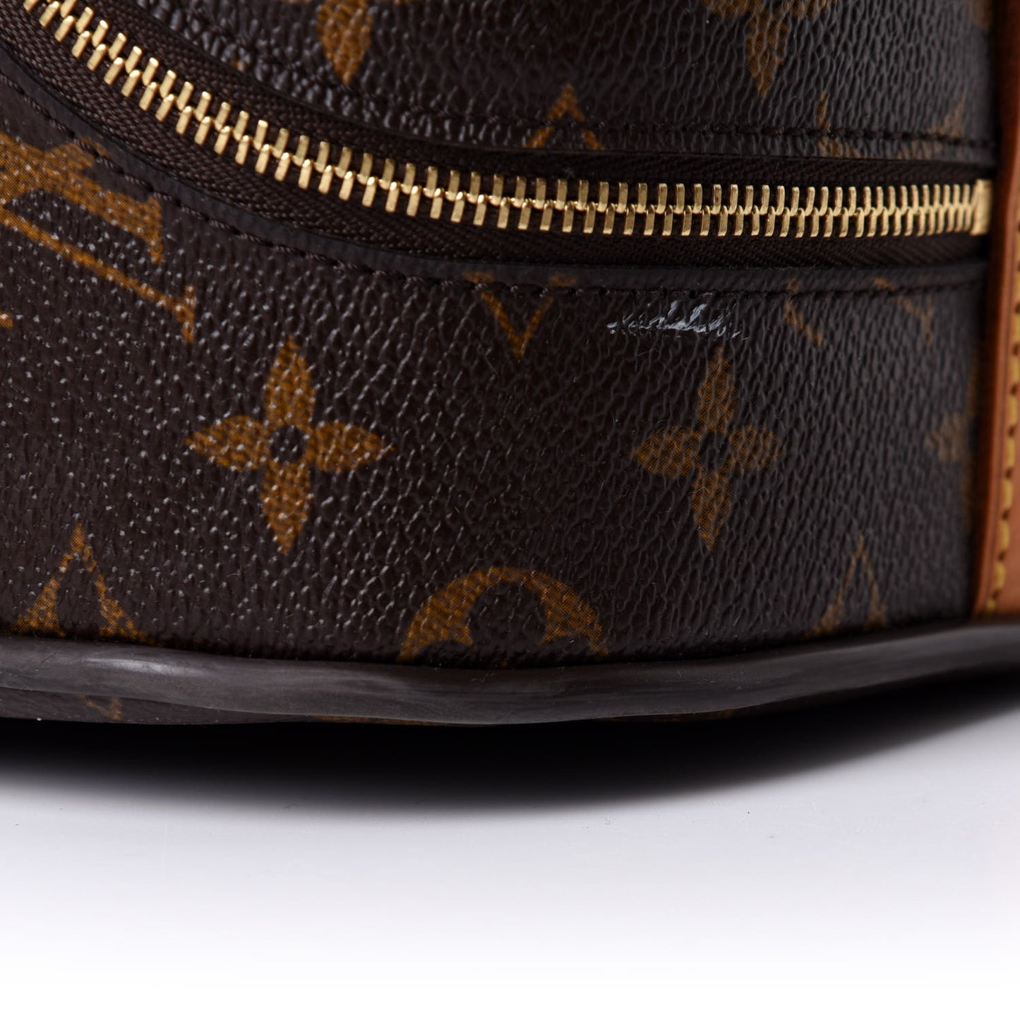 Monogram Eole 60