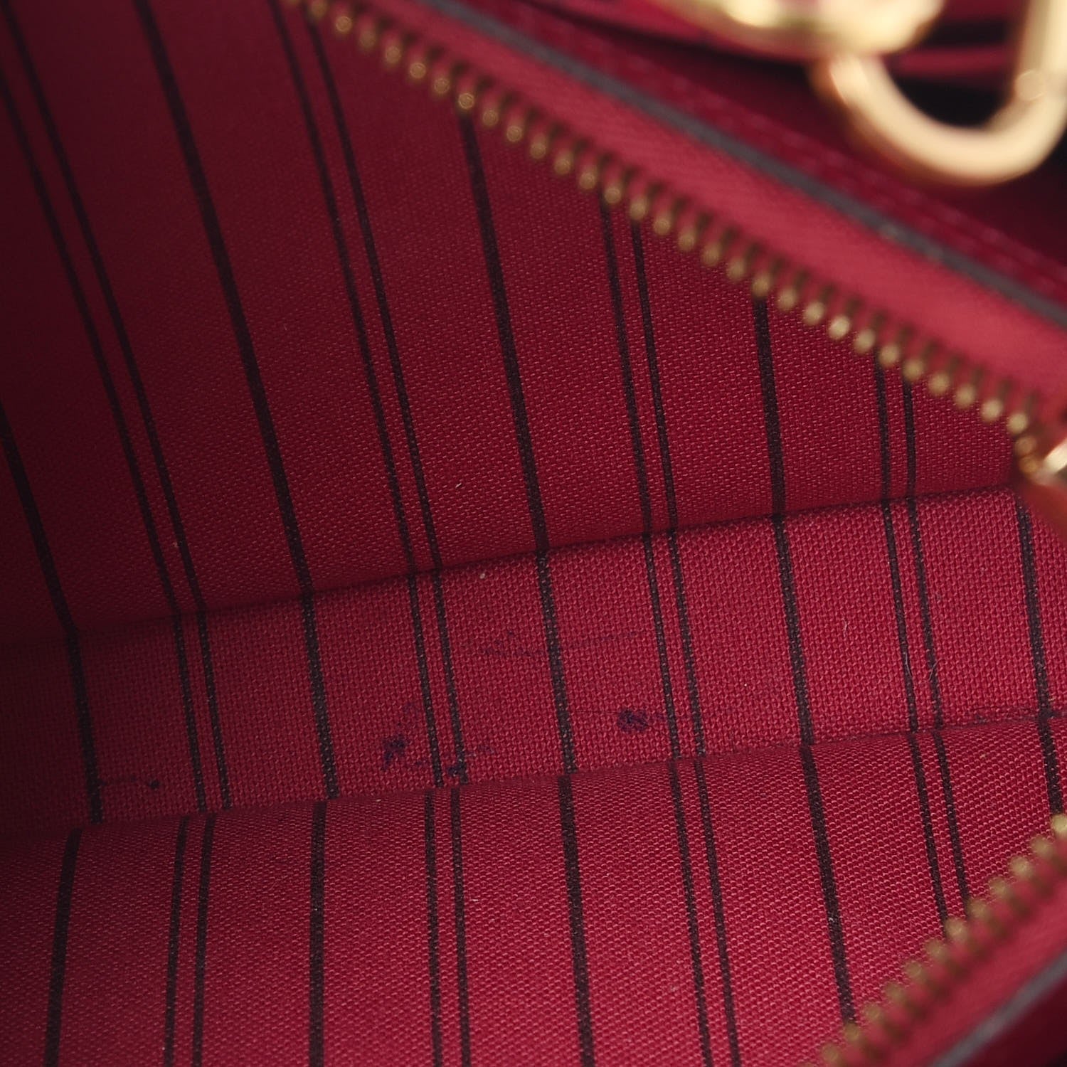 Louis Vuitton Empreinte Montaigne MM Dahlia 10 of 11