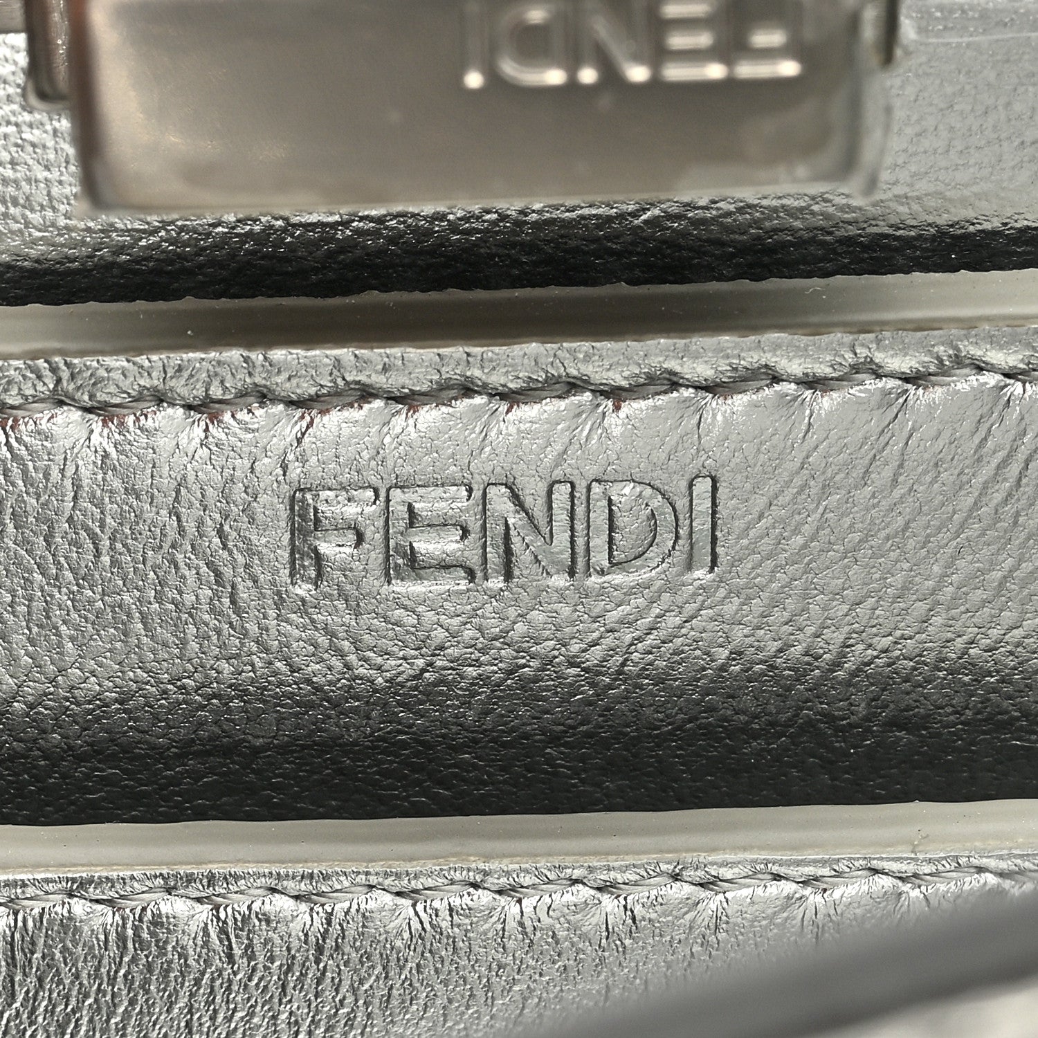 Fendi Rock Millenium Laminata Small Peekaboo I SEE U Satchel Argento 5 of 8