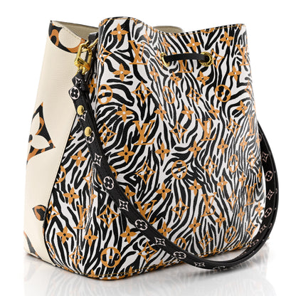 Louis Vuitton Monogram Giant Jungle NéoNoé Ivory 3 of 11