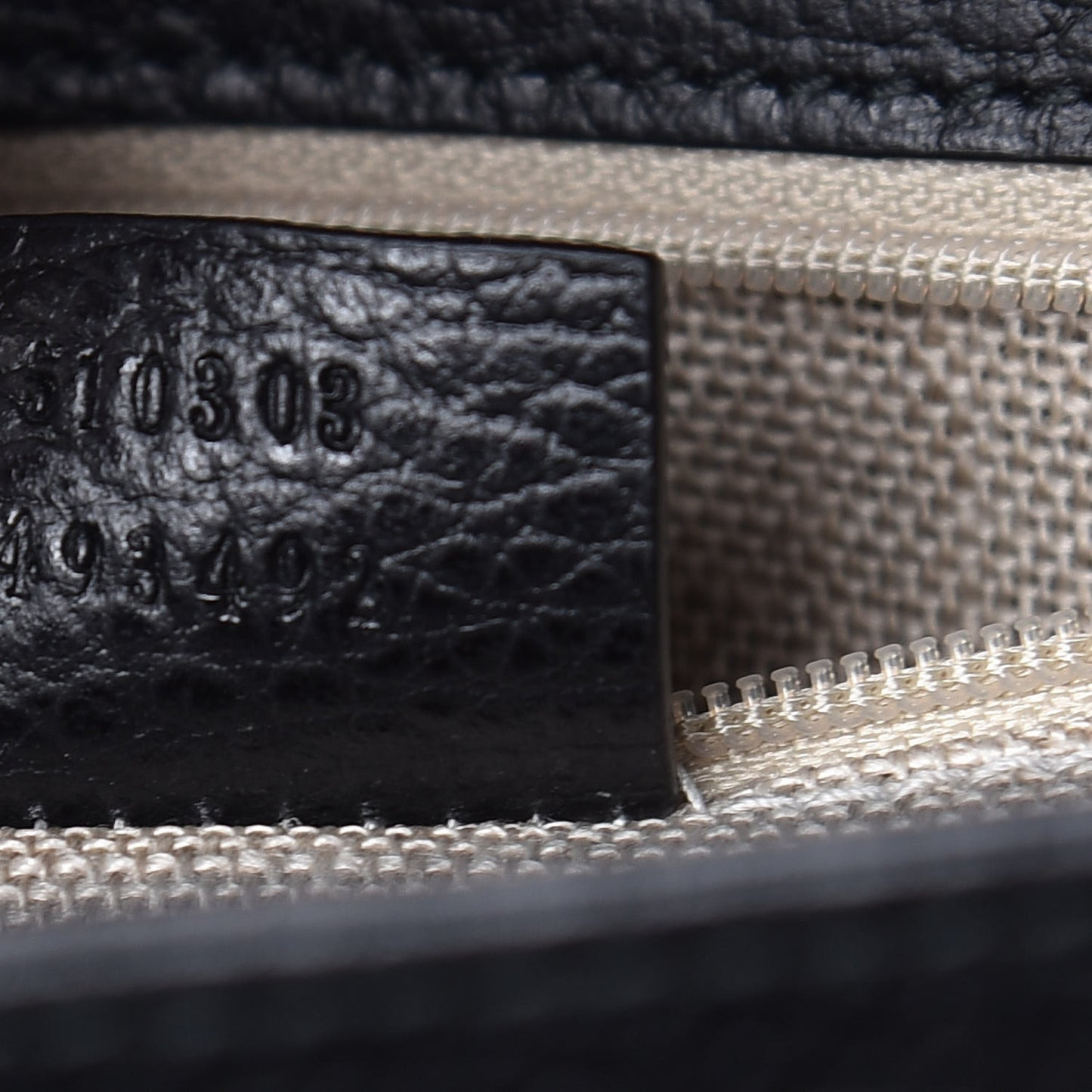 Dollar Calfskin Interlocking G Shoulder Bag Black
