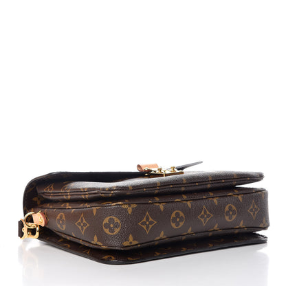 Louis Vuitton Monogram Pochette Metis 4 of 12