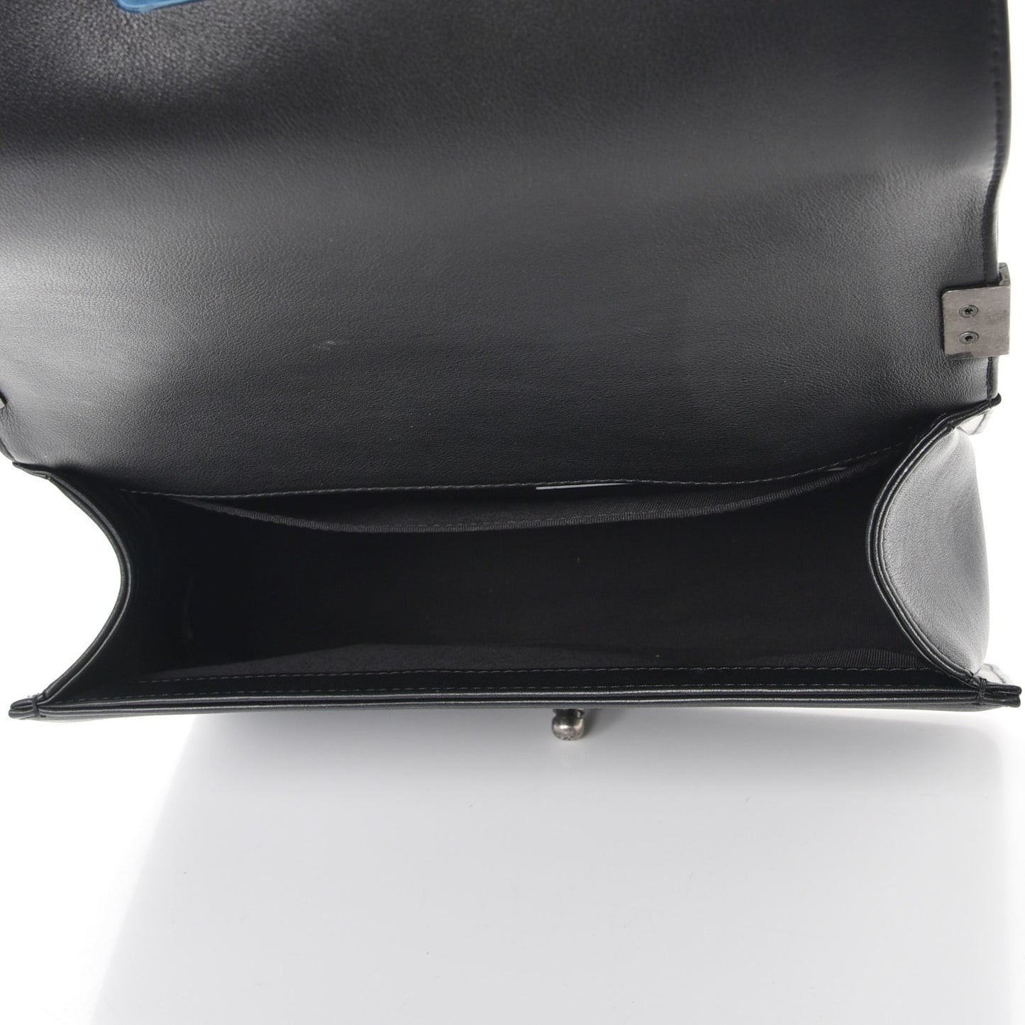 Calfskin Embossed Cordoba Medium Boy Flap Charcoal